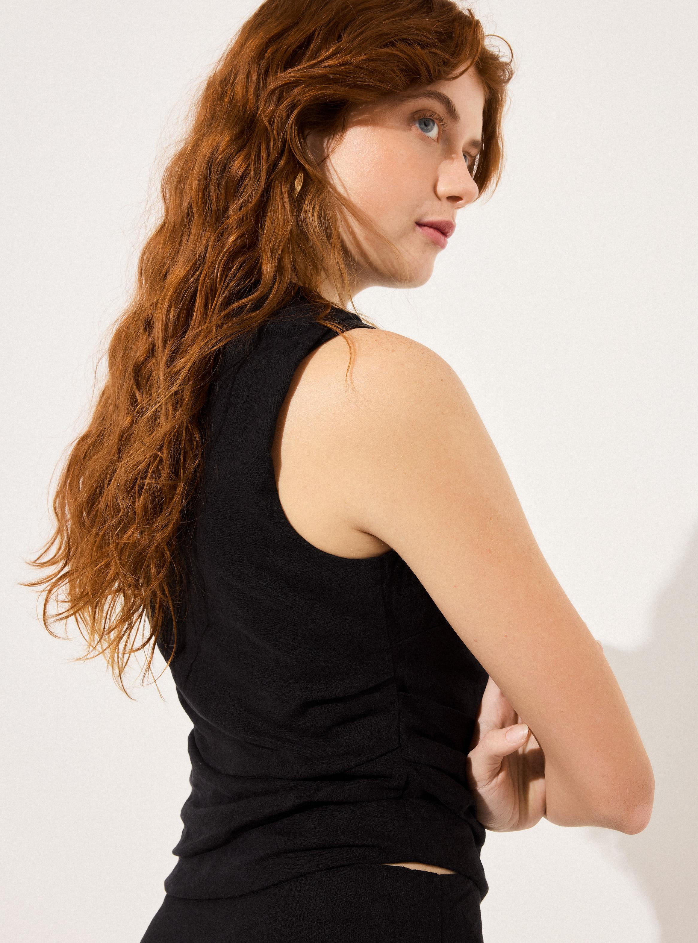 Blusa Escote Asimétrico Colaboración Alaniz x Alos-3