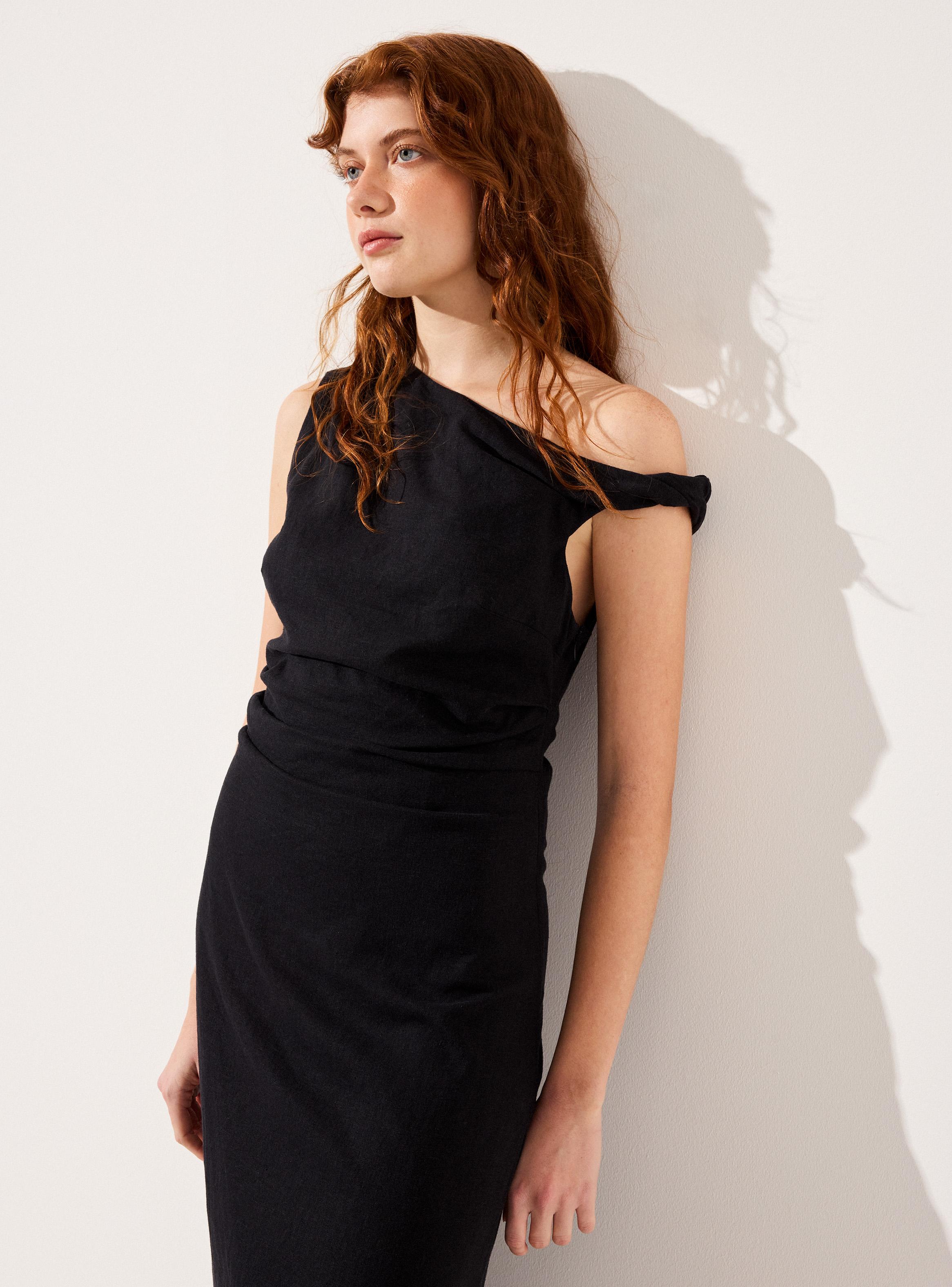 Vestido Midi con Escote Asimétrico Colaboración Alaniz x Alos-2