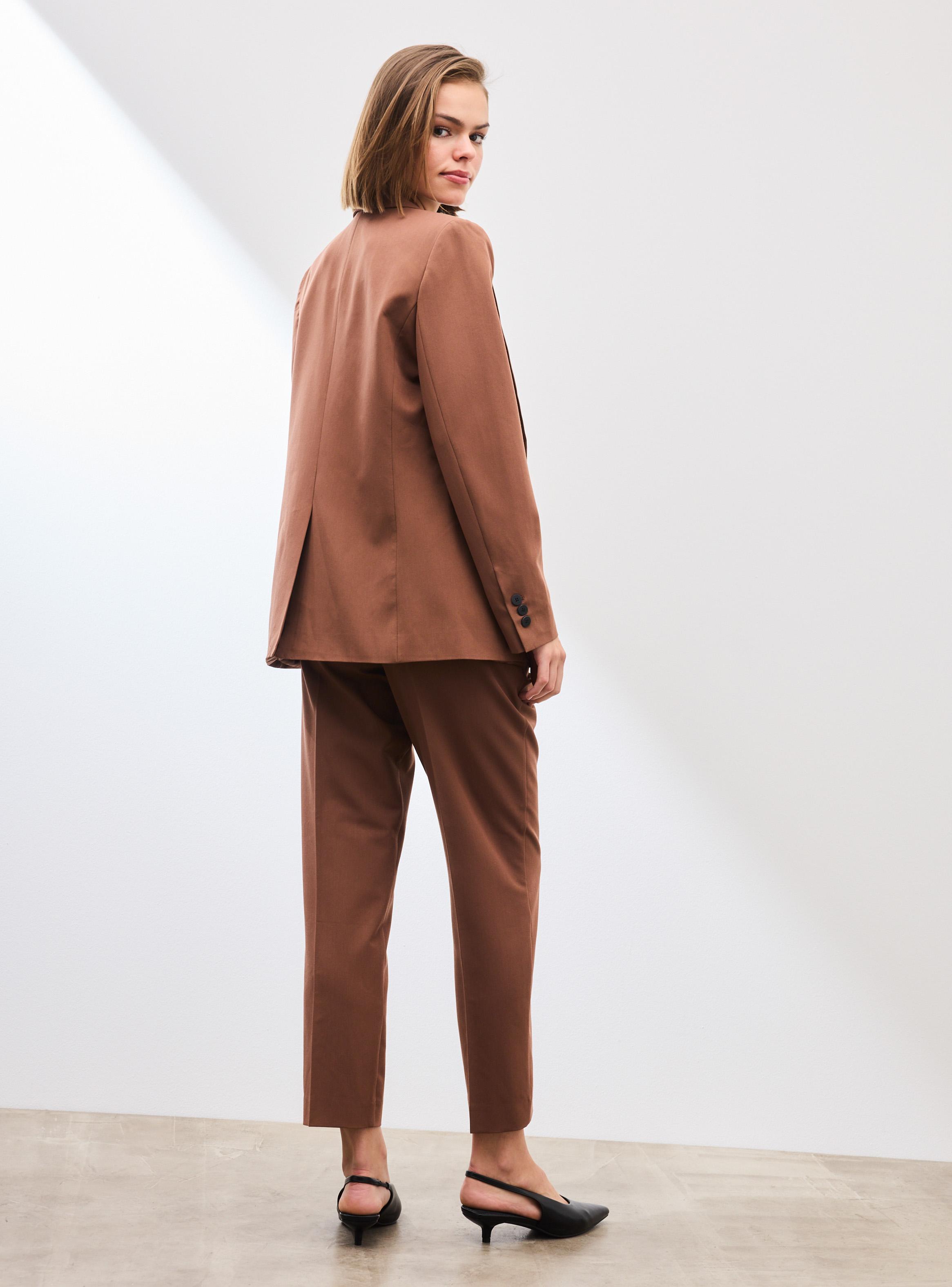 Blazer Traje Recto con Botón-5