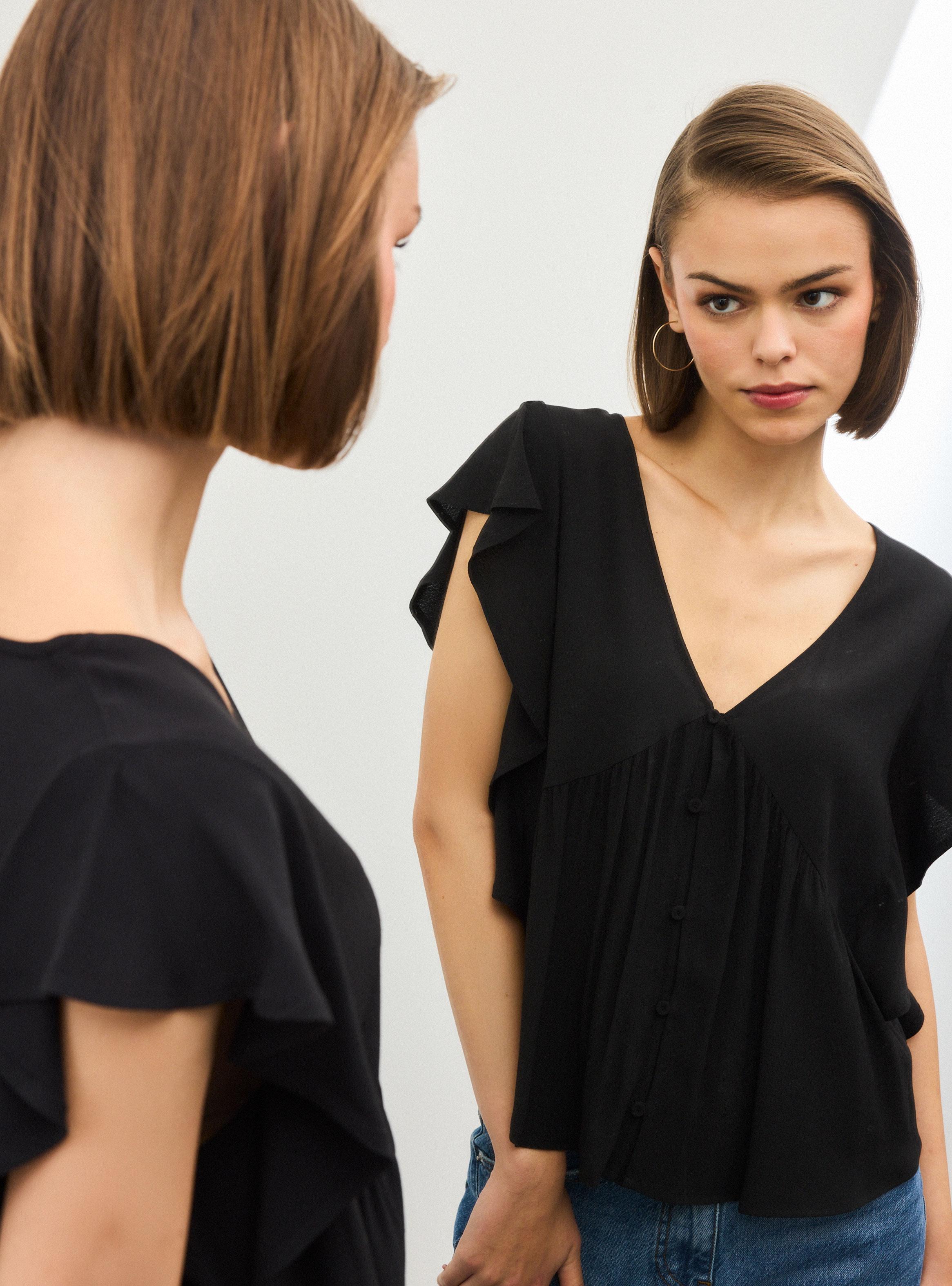 Blusa Fluida Escote V Mangas Vuelo-2