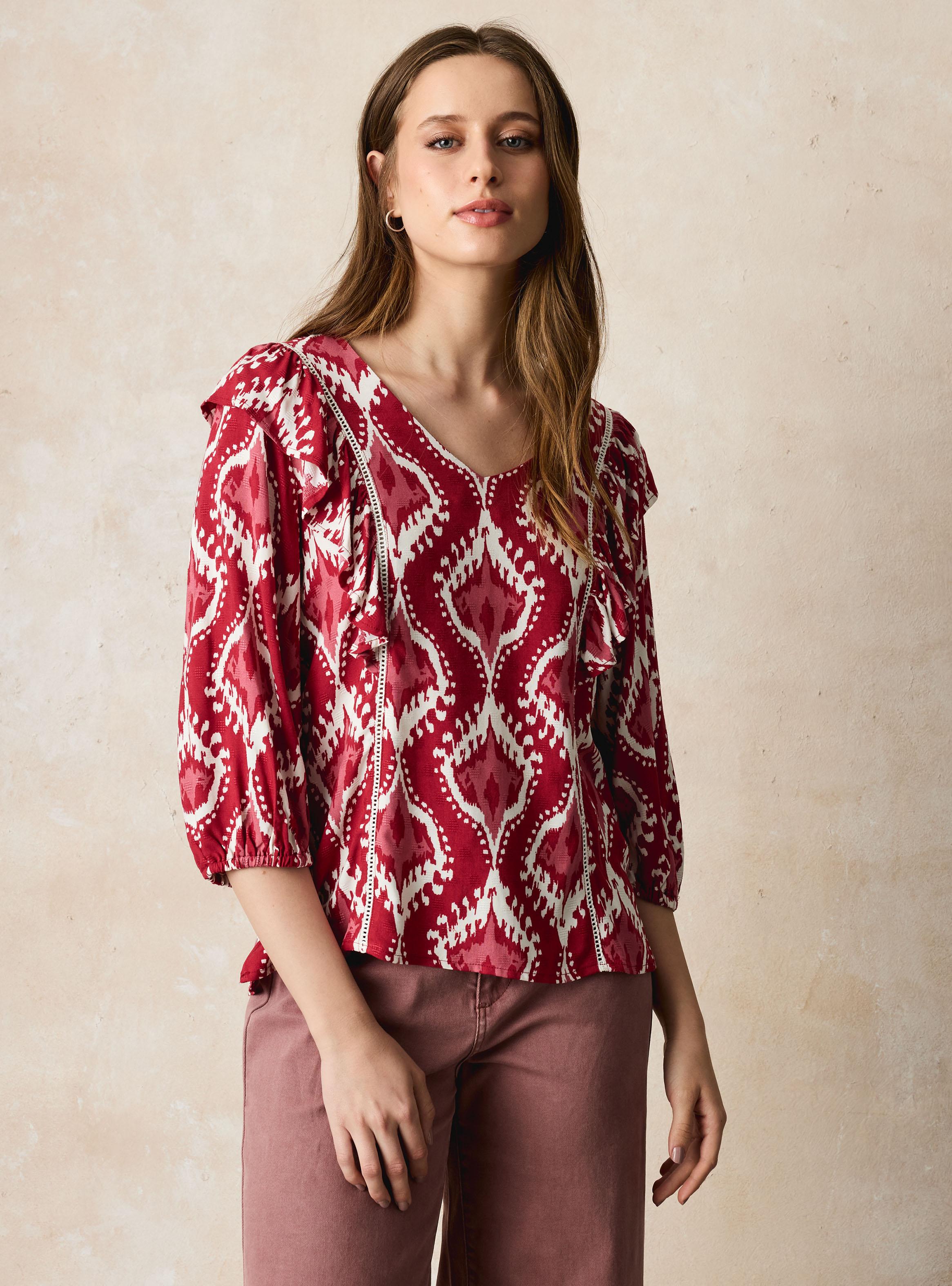 Blusa Estampada con Detalle de Cinta en Cortes-0