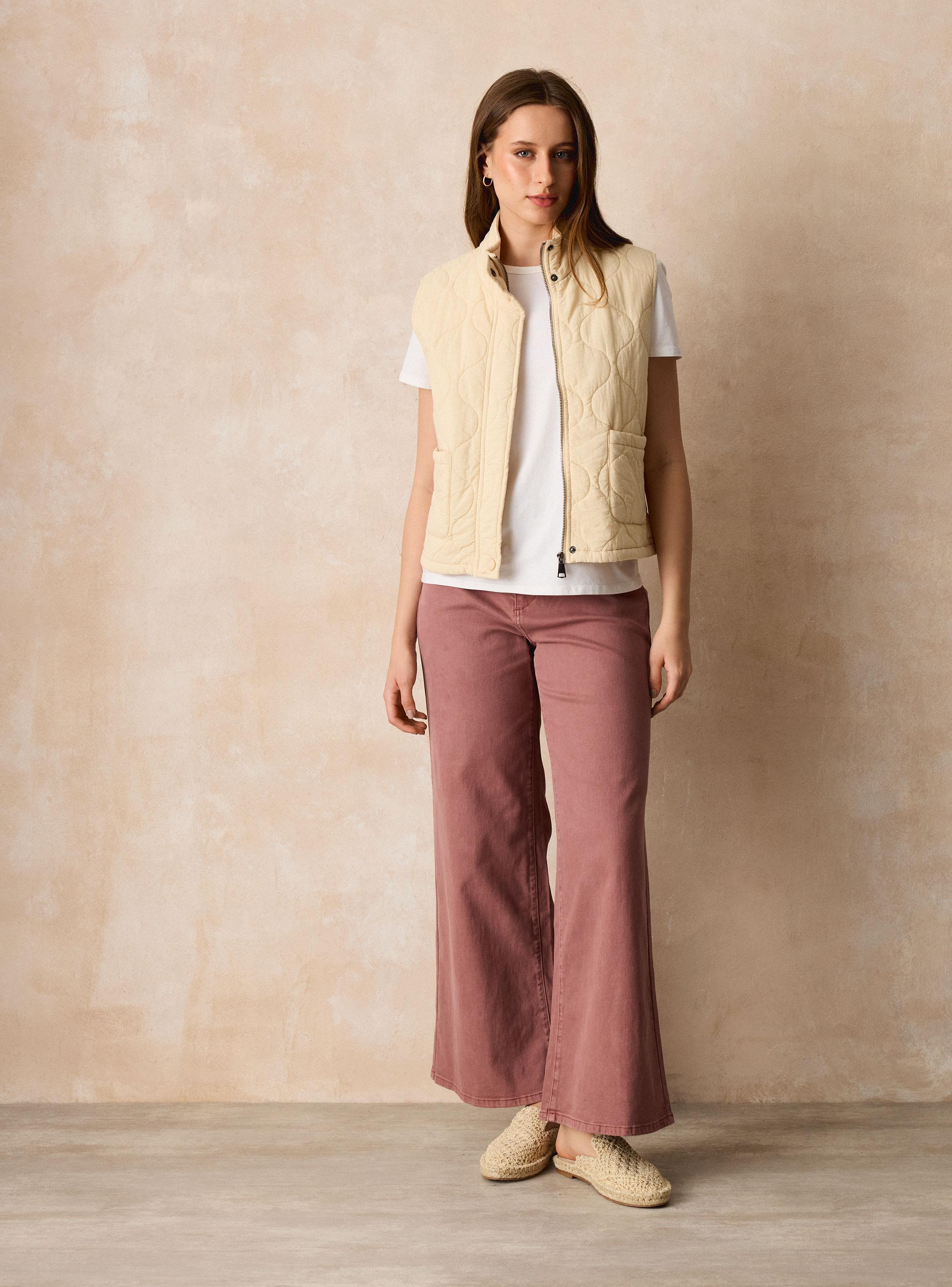 Pantalón con Detalle Cinturón Delantero-4
