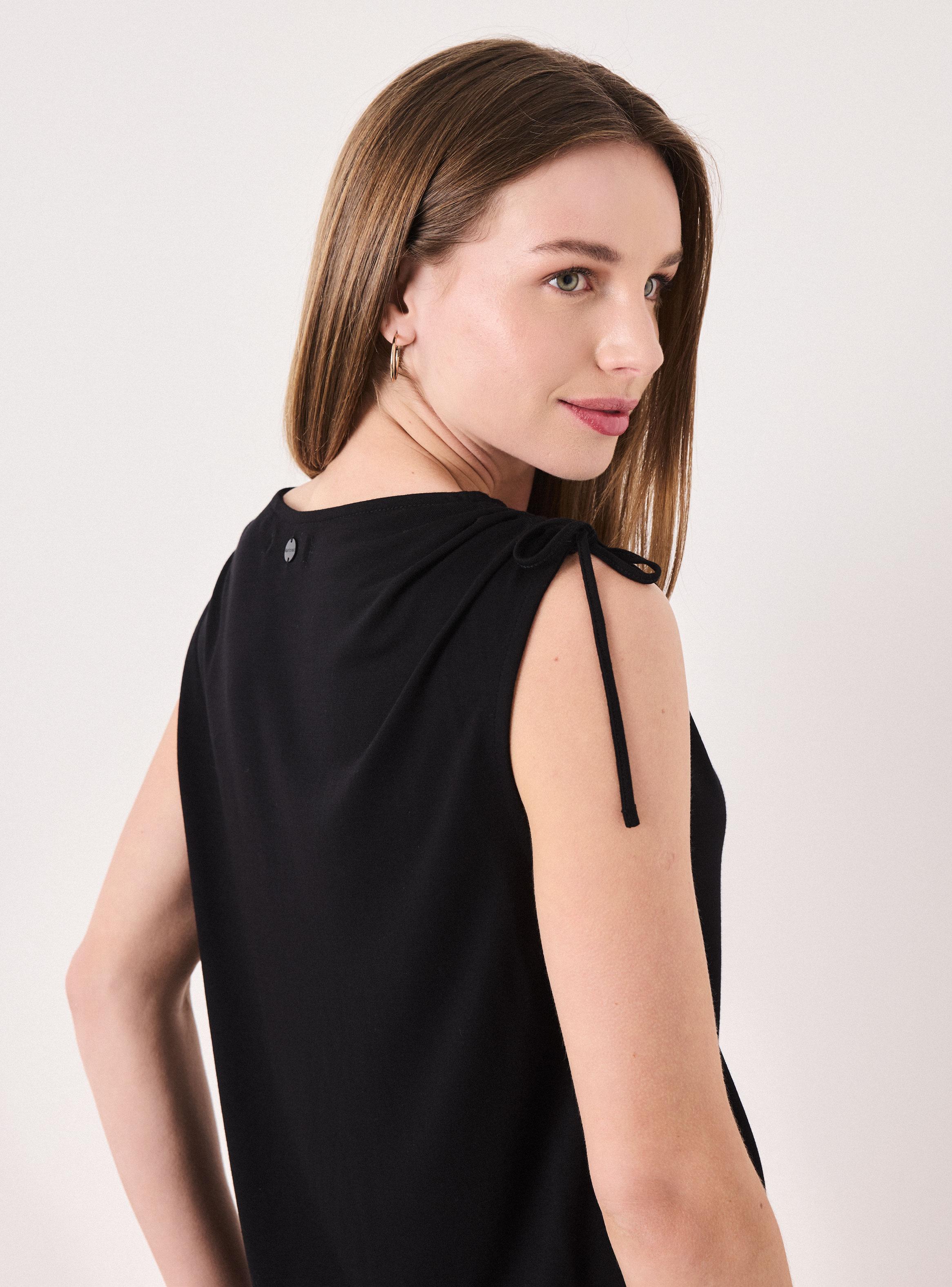 Polera Blusa V Cuadrado-3