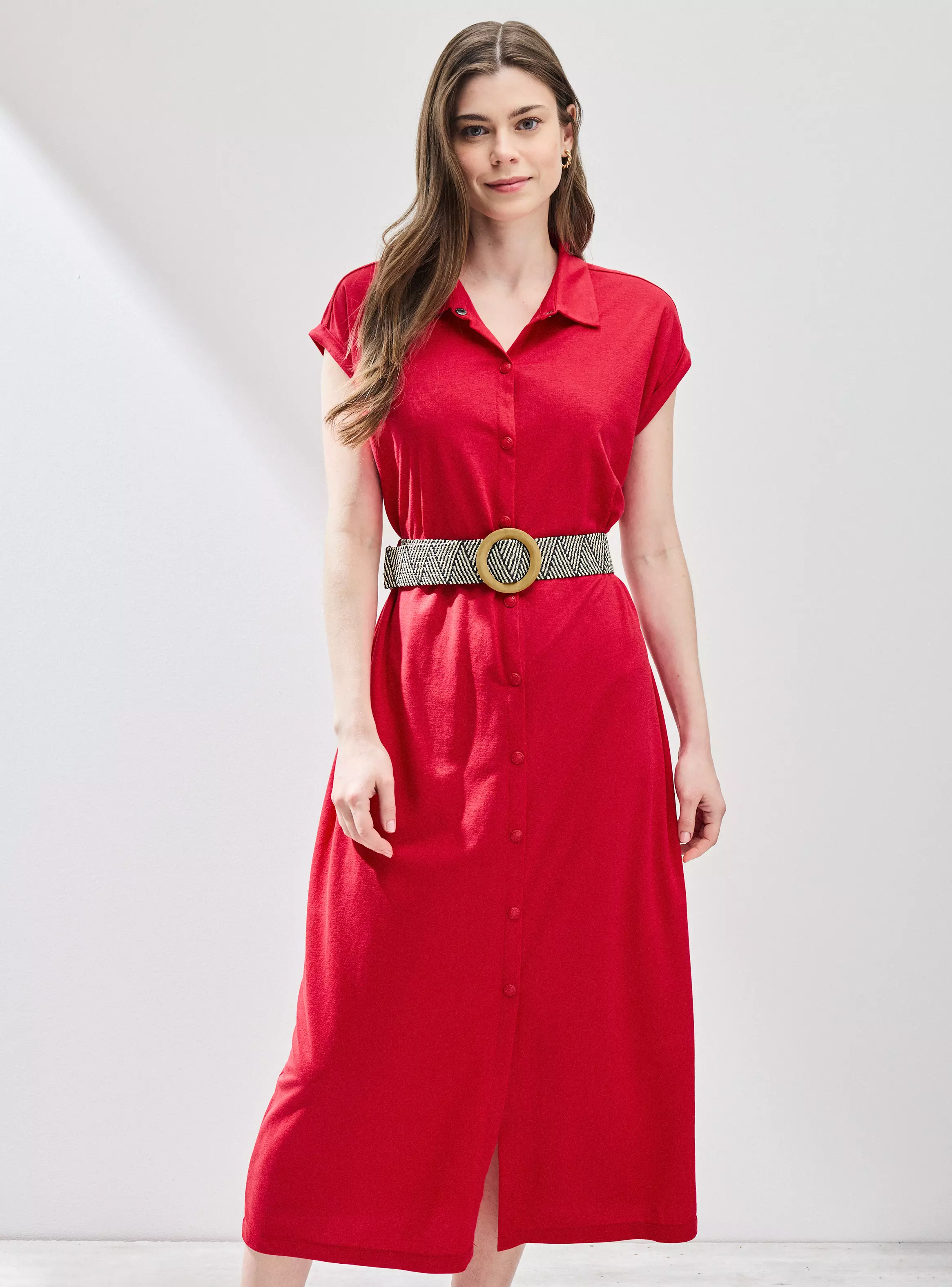 Vestido Abotonado con Cinturón y Tela Elasticada-0