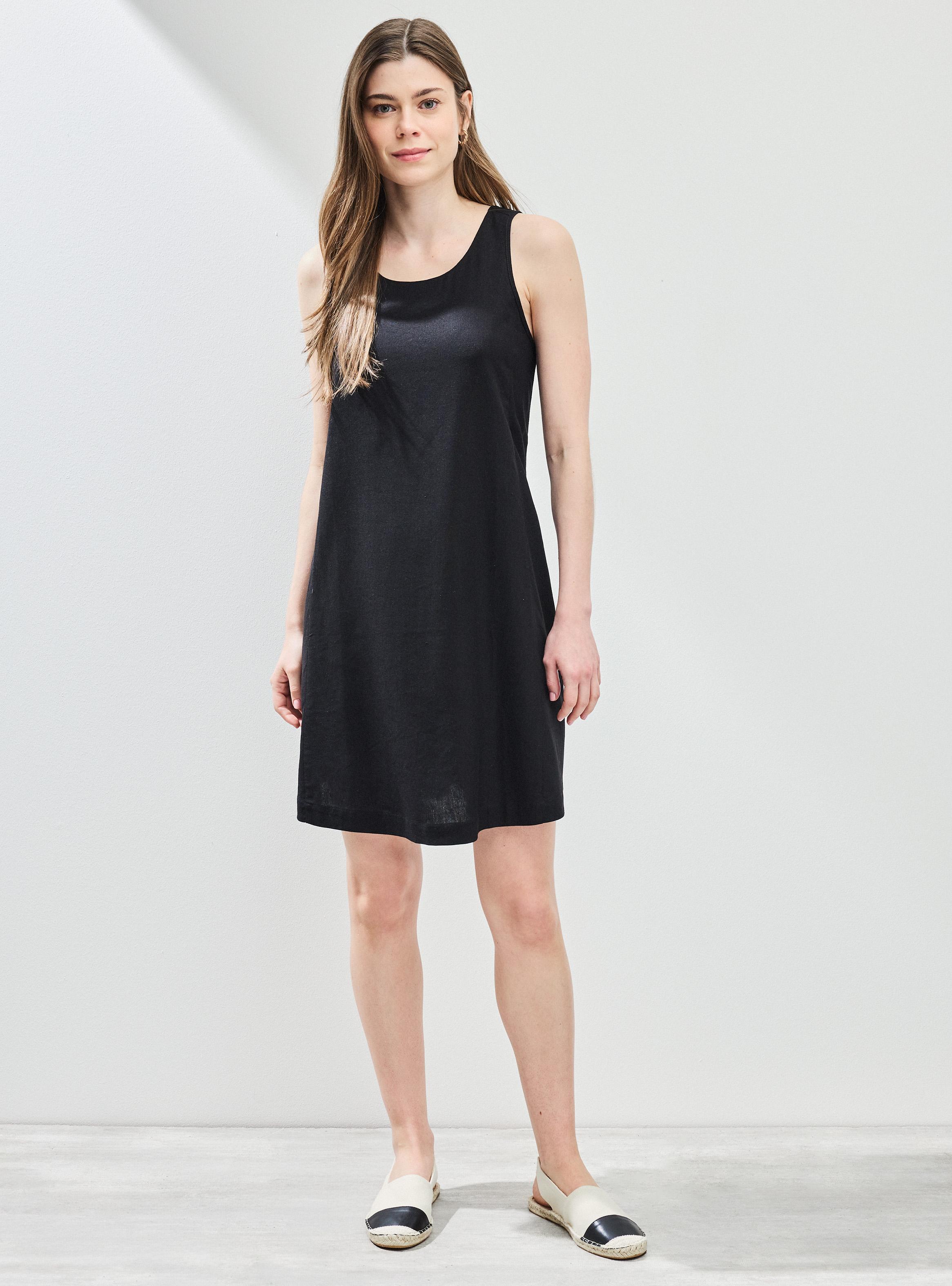 Vestido con Lino y Lazo en Espalda-4