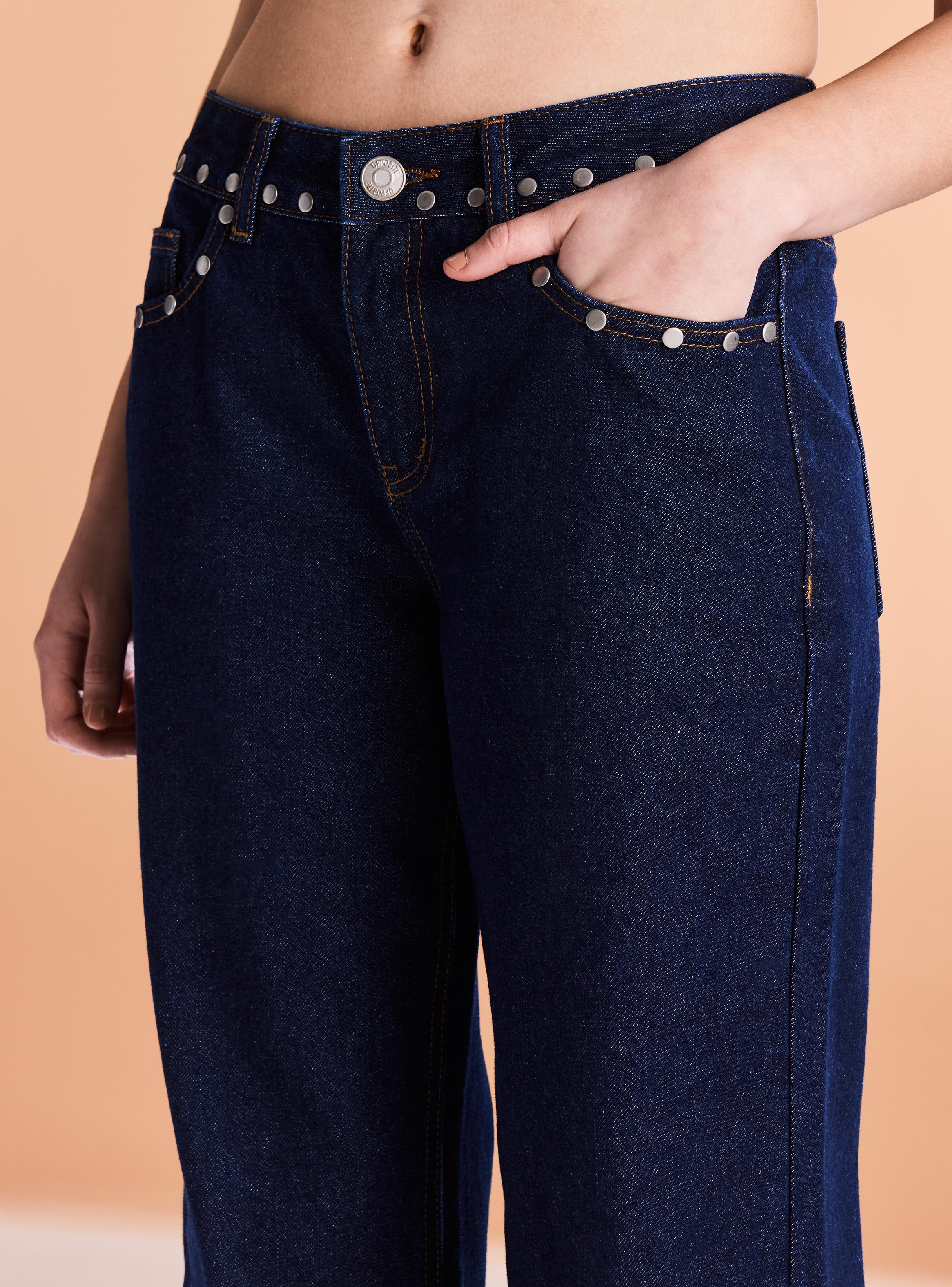 Jeans Low Rise y Aplicación de Tachas-2