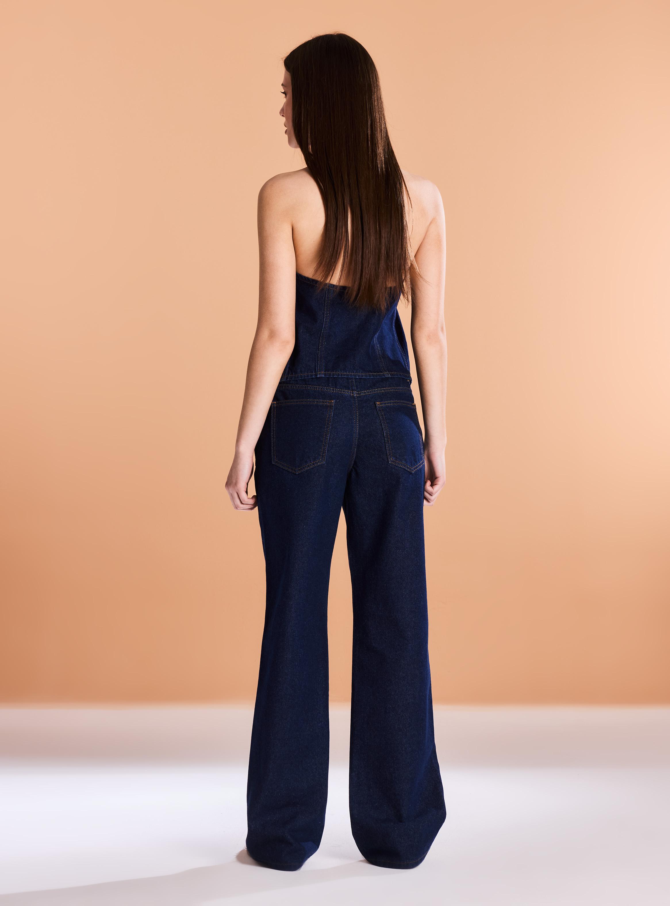 Jeans Low Rise y Aplicación de Tachas-5