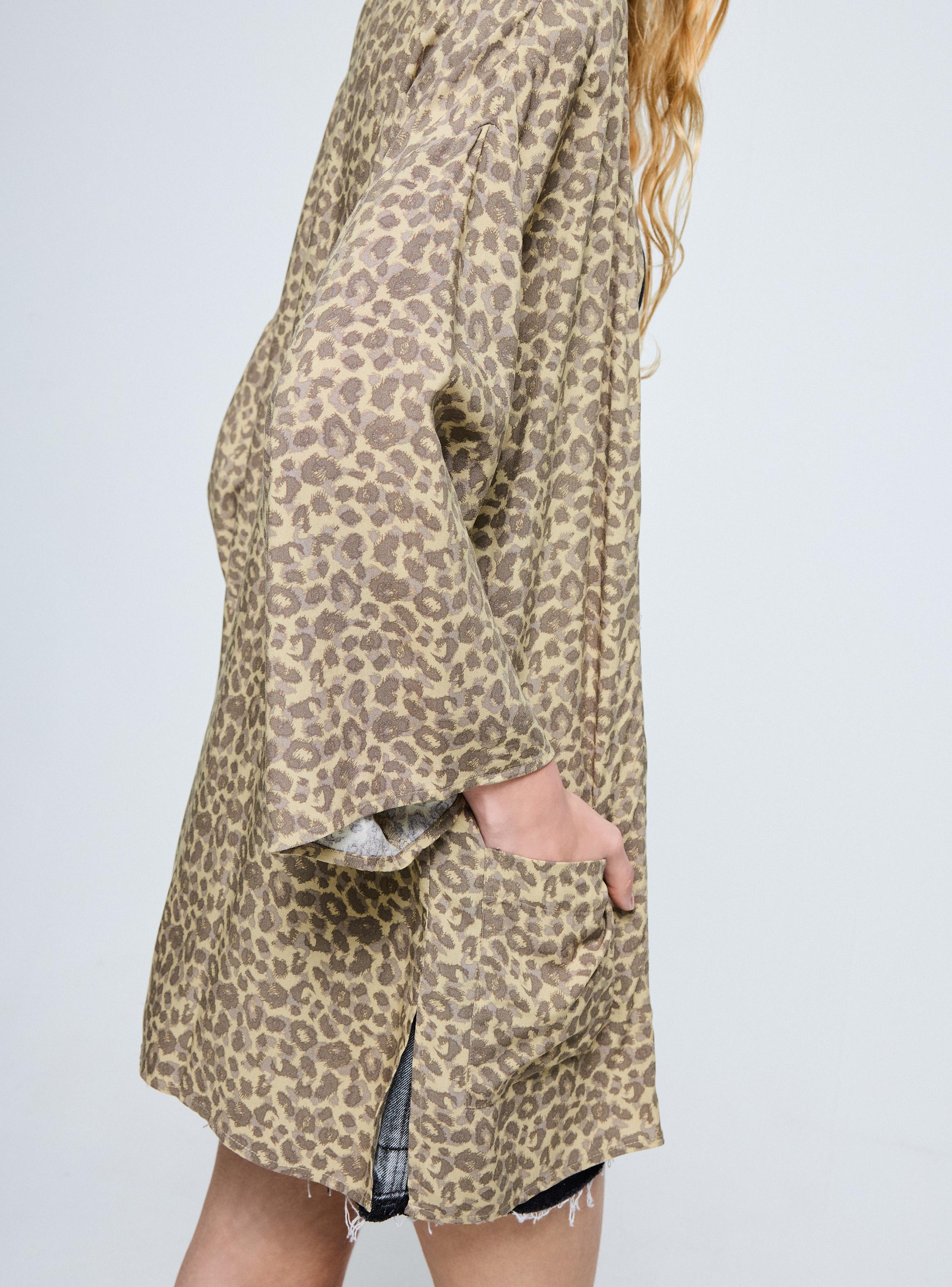 Blusa Tipo Kimono Abierto con Manga 3/4-3