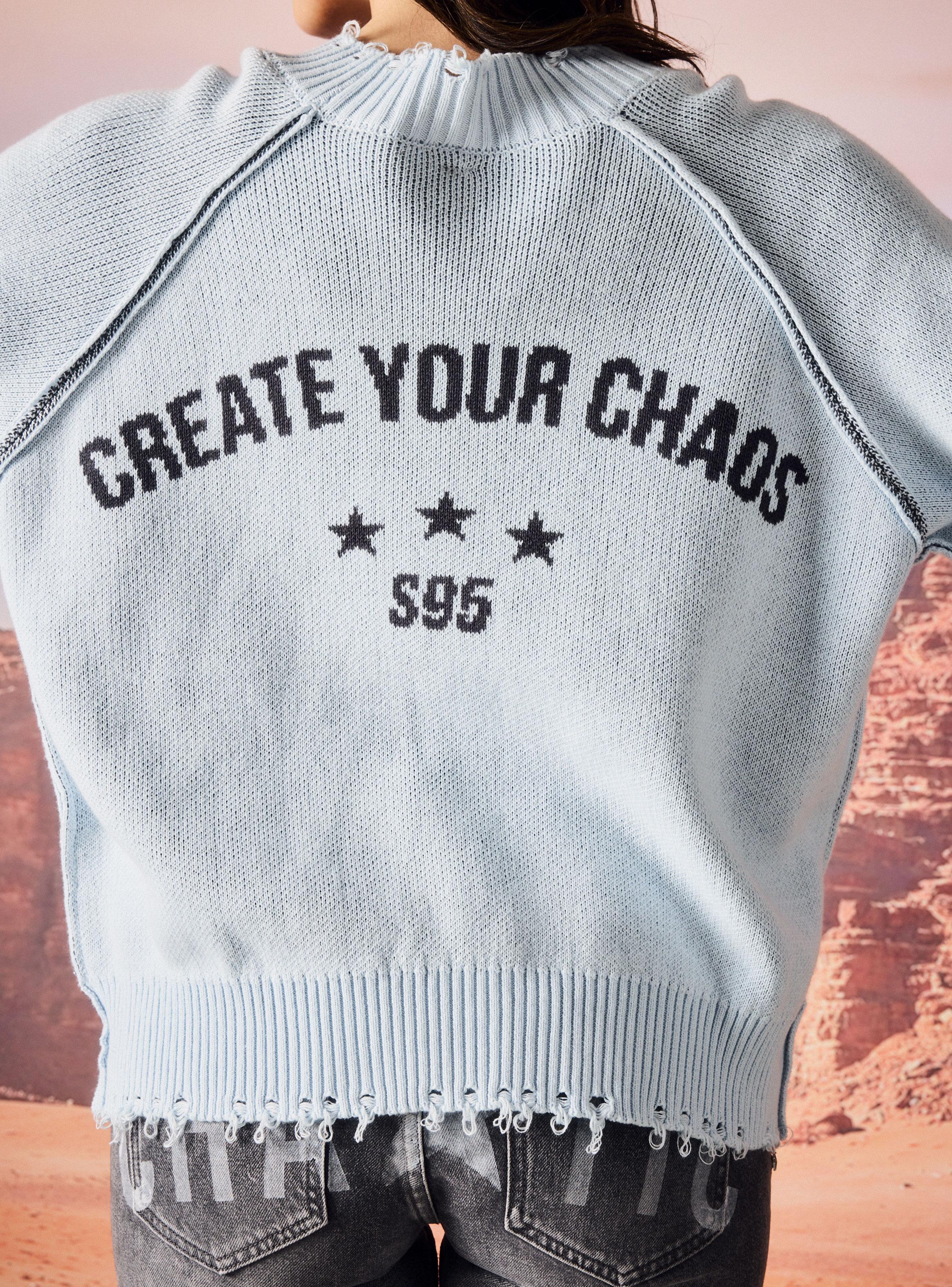 Sweater Cuello Redondo con Detalle Abajo-3