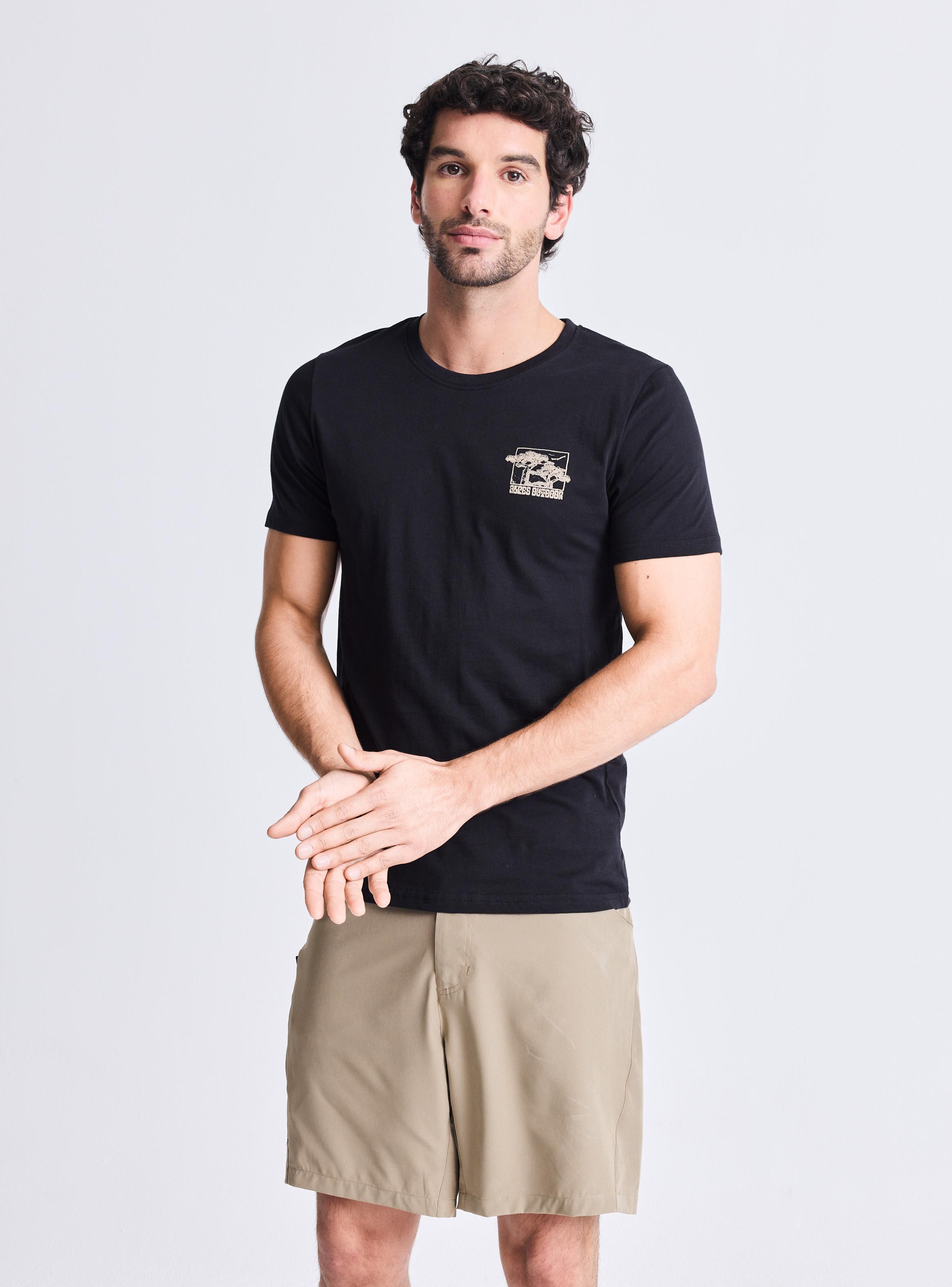 Polera Diseño Estampado Espalda-0