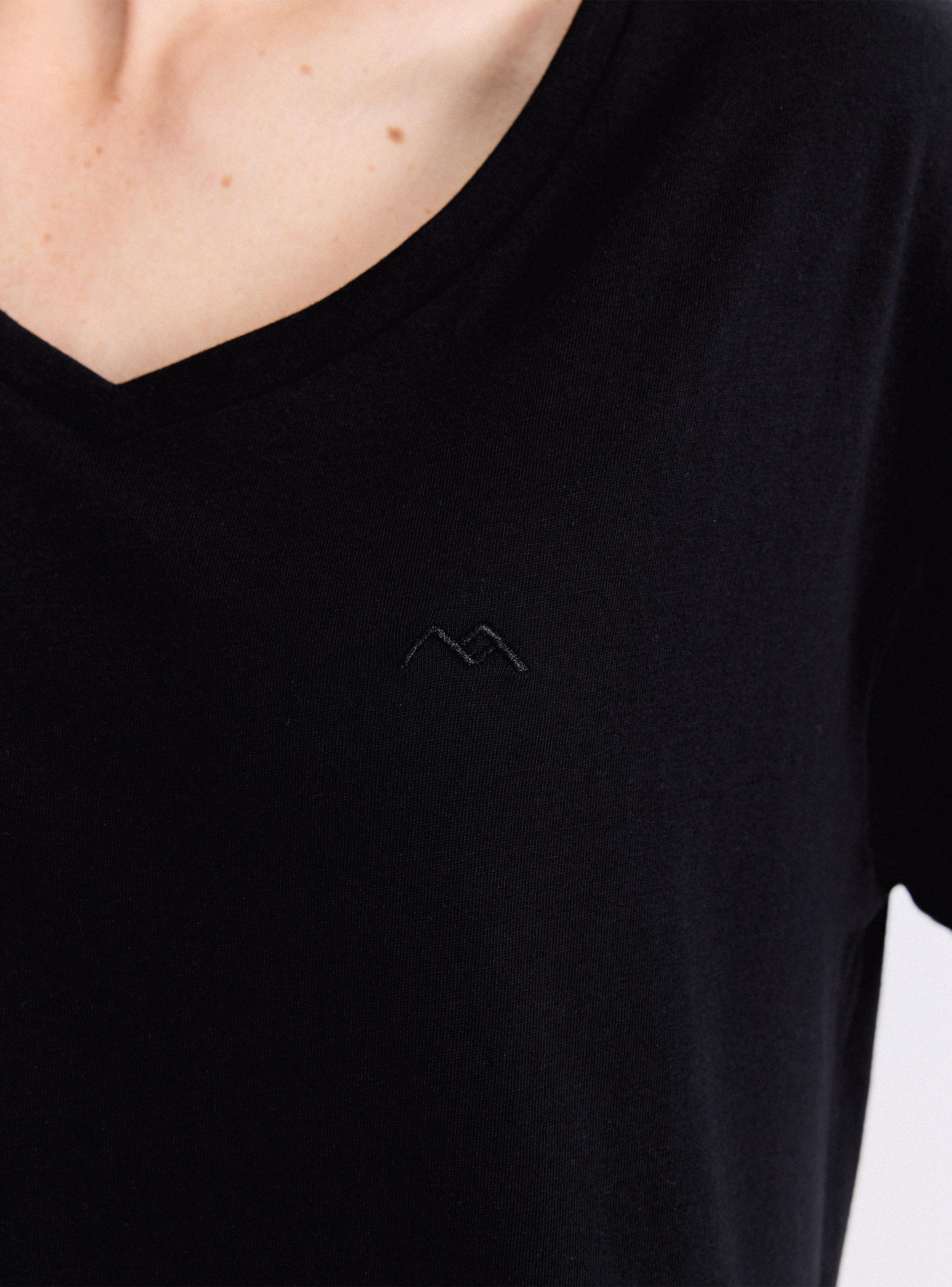 Polera Basic Holgada Cuello V-3