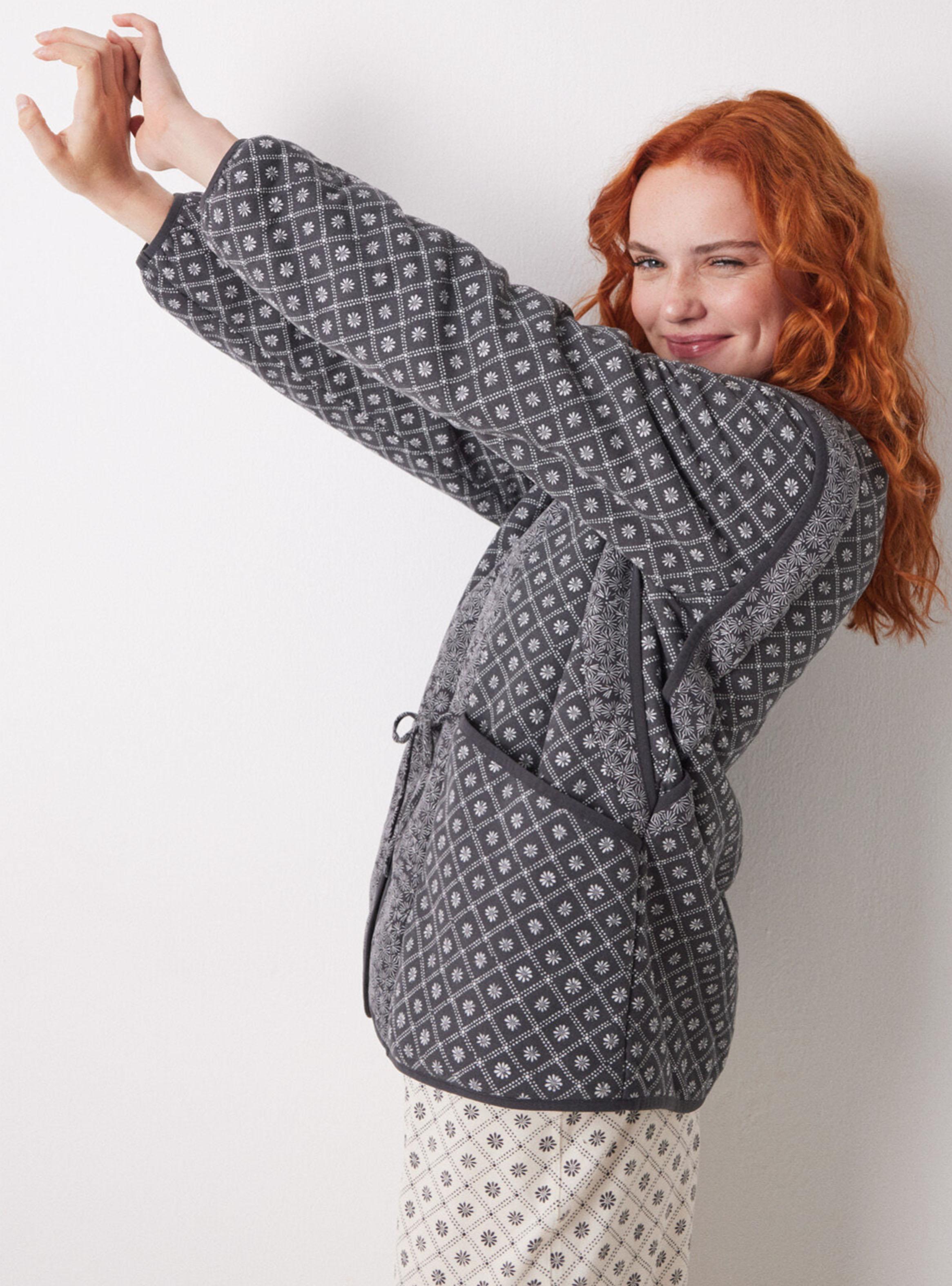 Bata Corta Doble Cara Estampado Sello-2