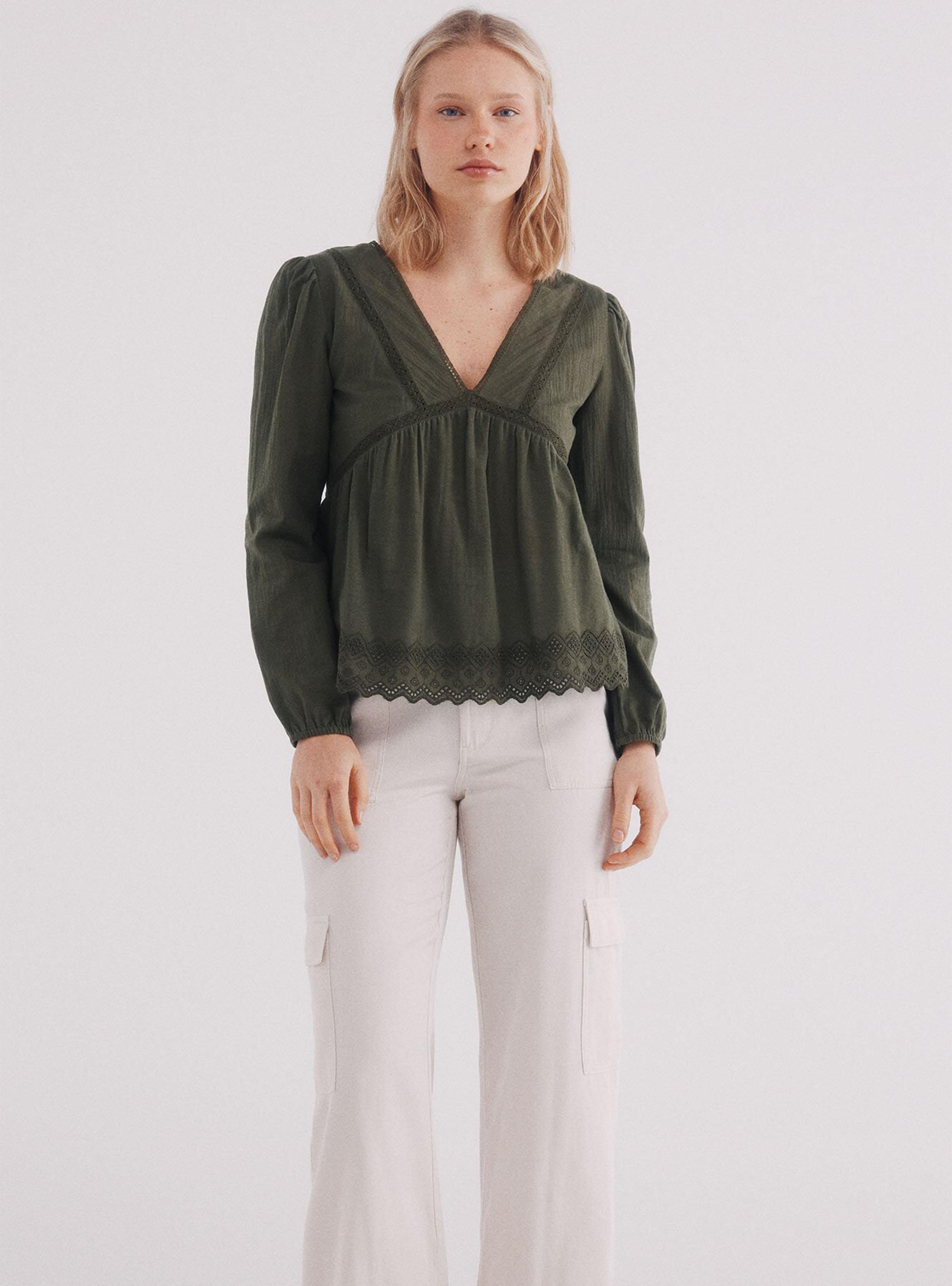Blusa Laces Bordados-3