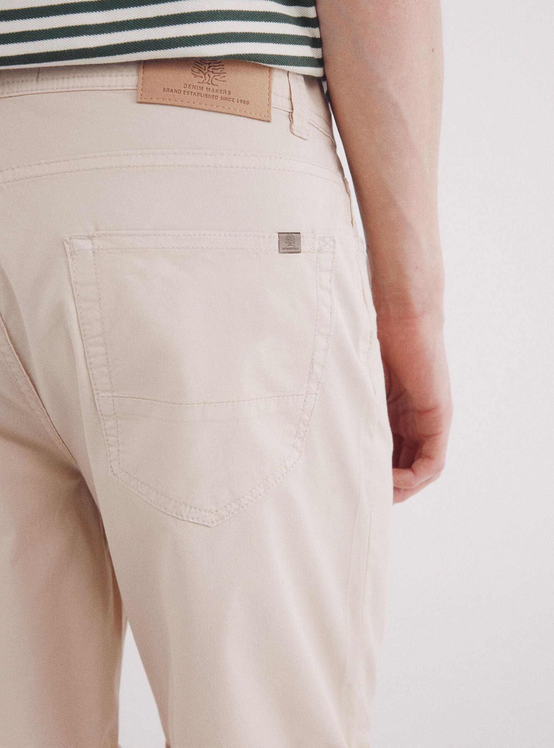 Shorts color ligero lavado slim fit-3