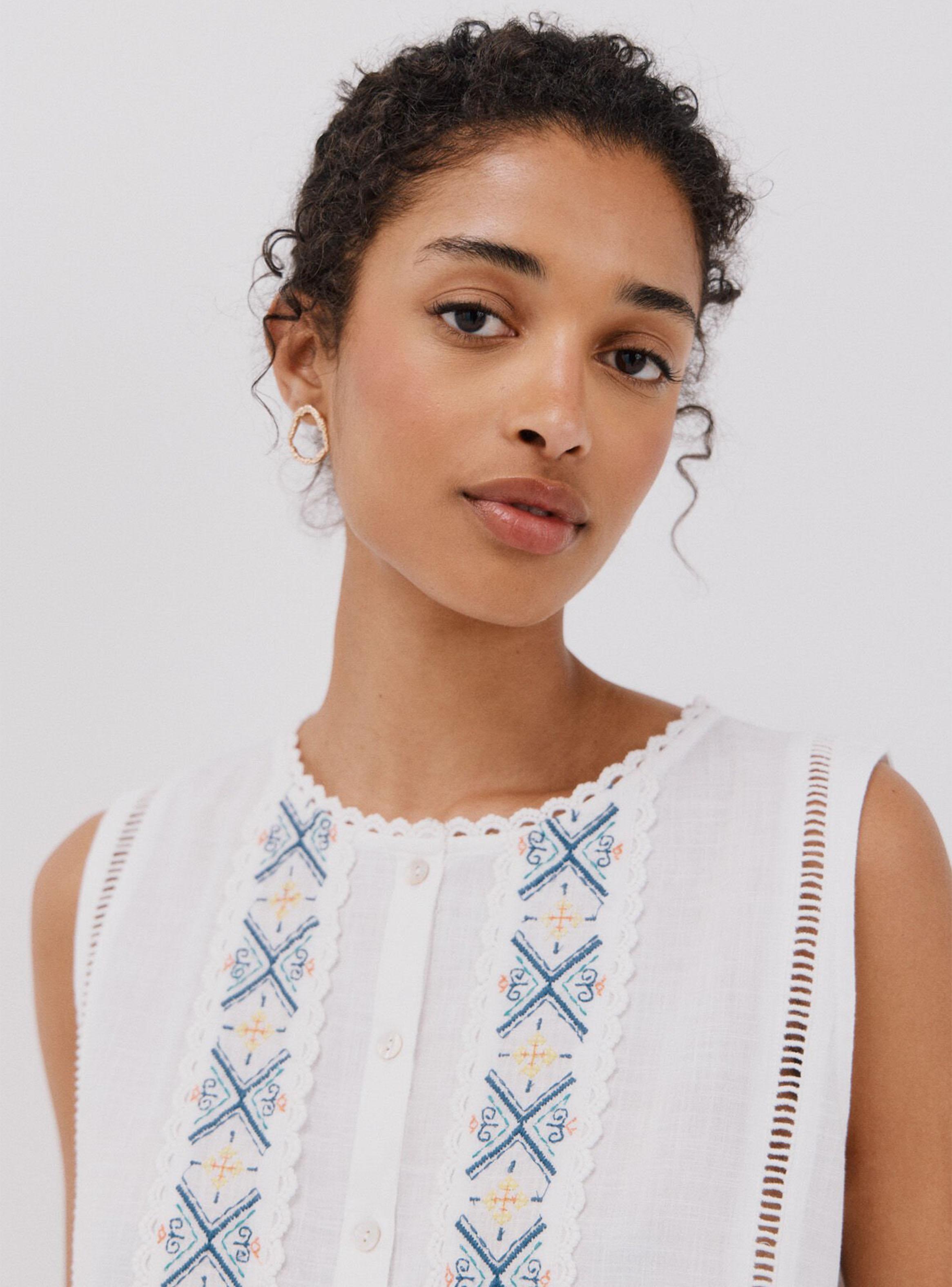 Blusa Bordados Entredós-3