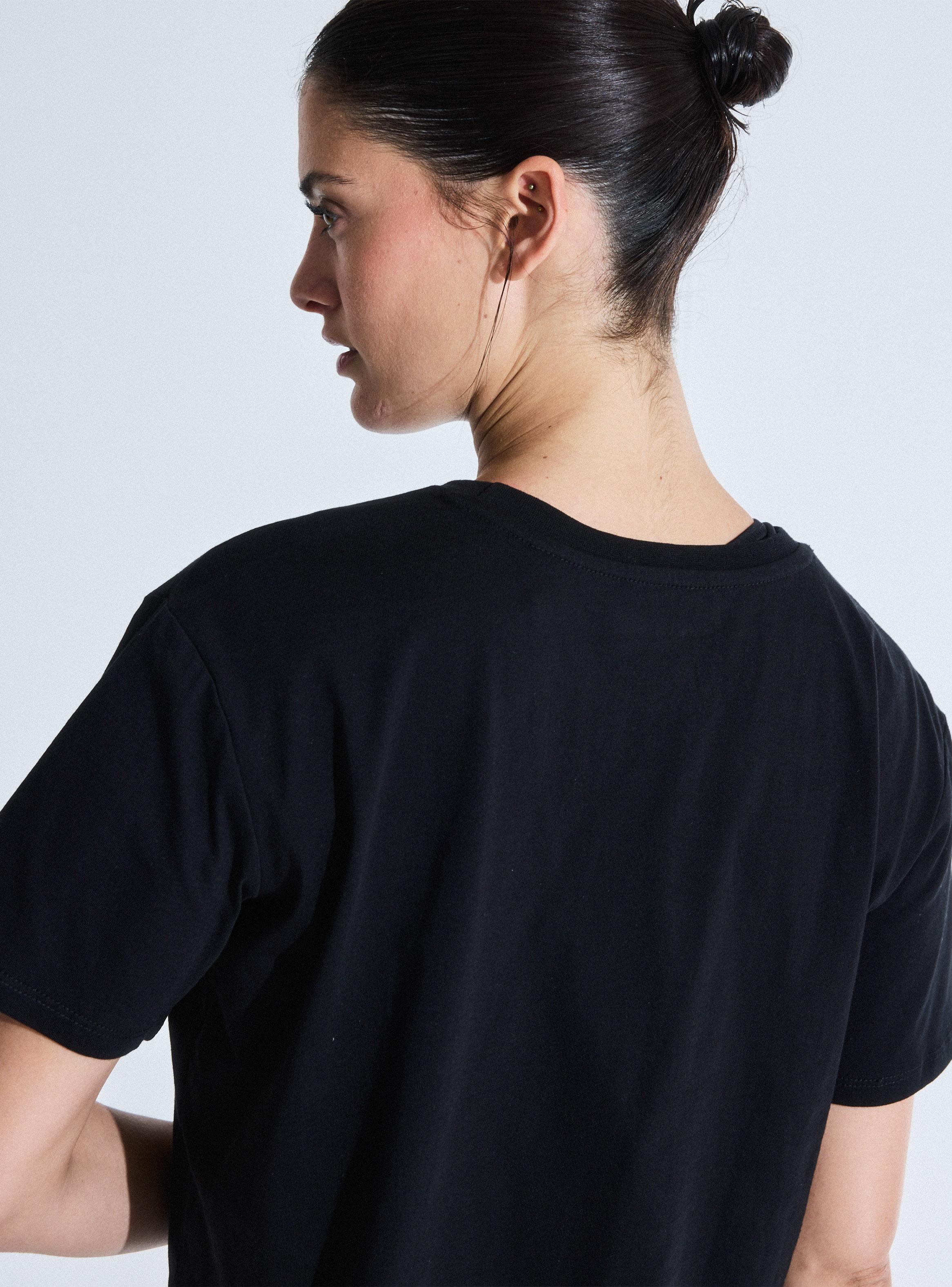 Polera Corte Oversize Esmpado-3