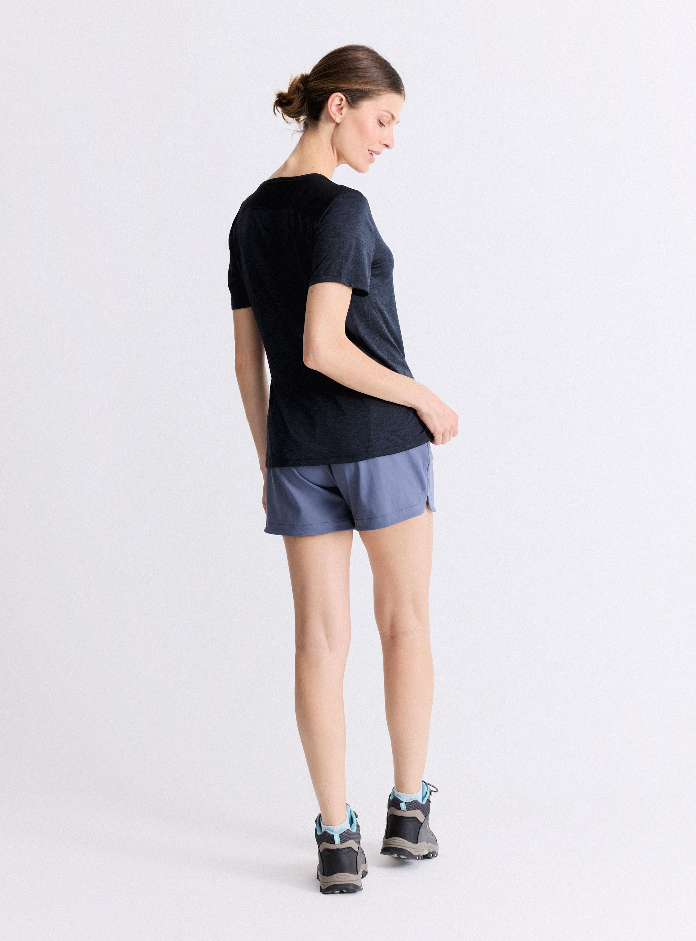 Polera Logo Trail Respirable-5