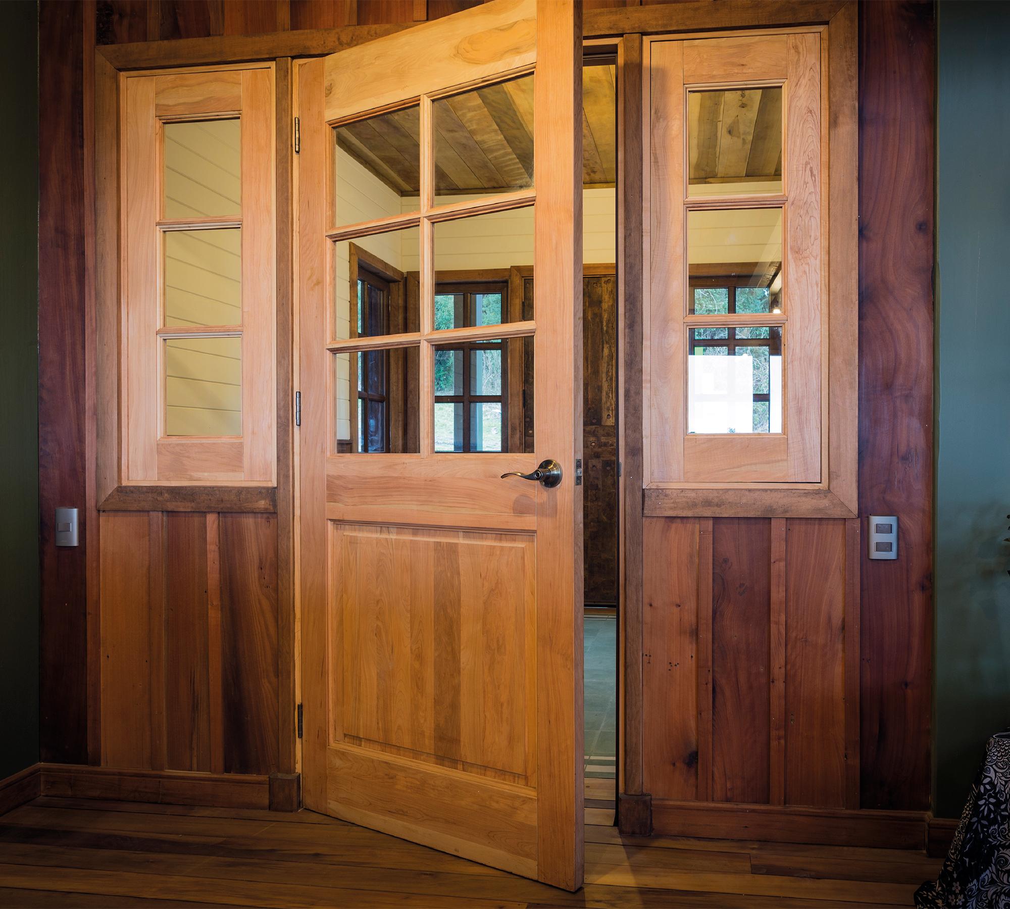 Puerta Charlotte madera de lenga 80x210 cm-0