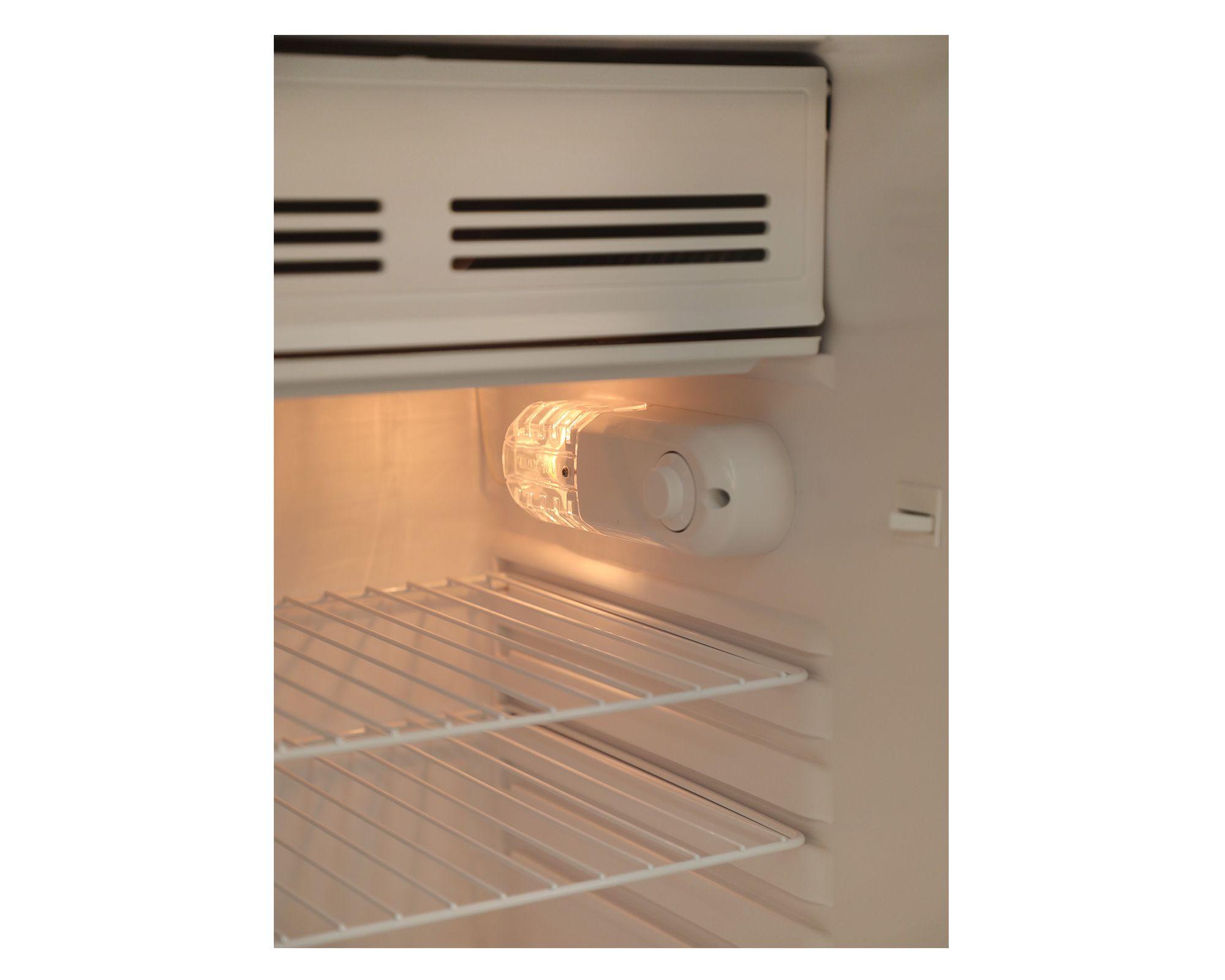 Frigobar CR122 blanco 122 lt-9