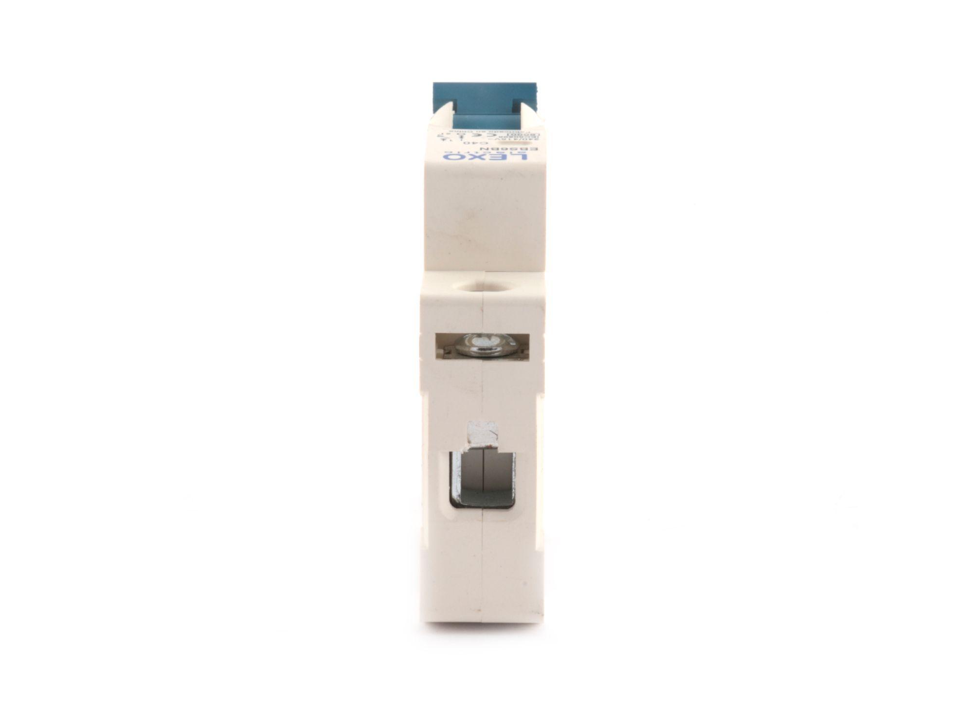 Interruptor automático C 40A EBS6BN Lexo-3