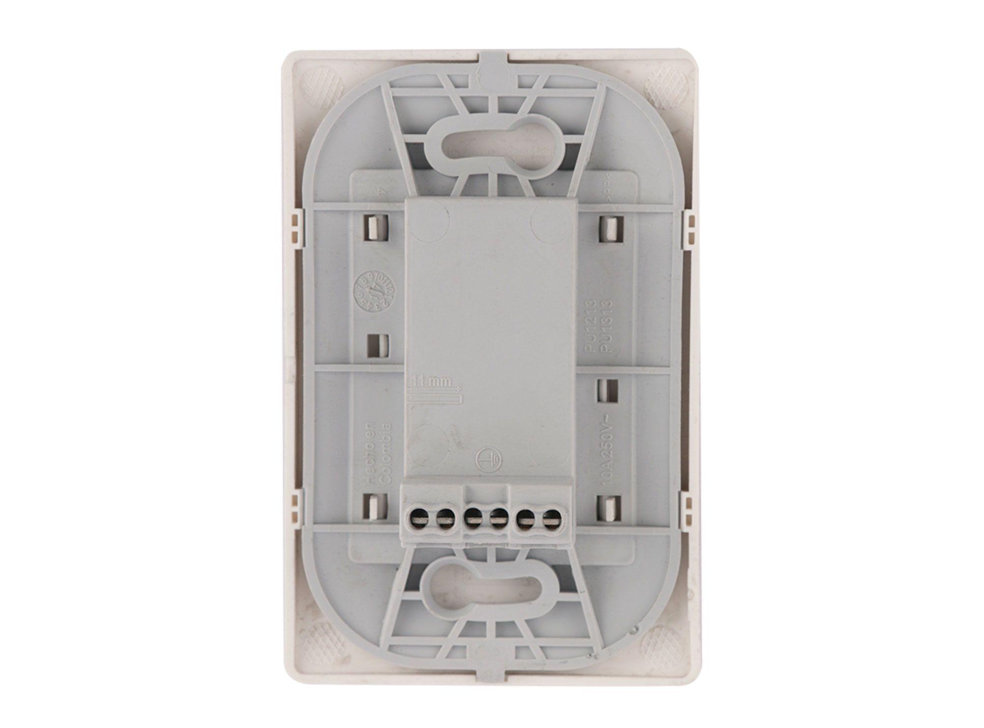 Placa armada tomacorriente 10A 2P+T blanco Bticino-2