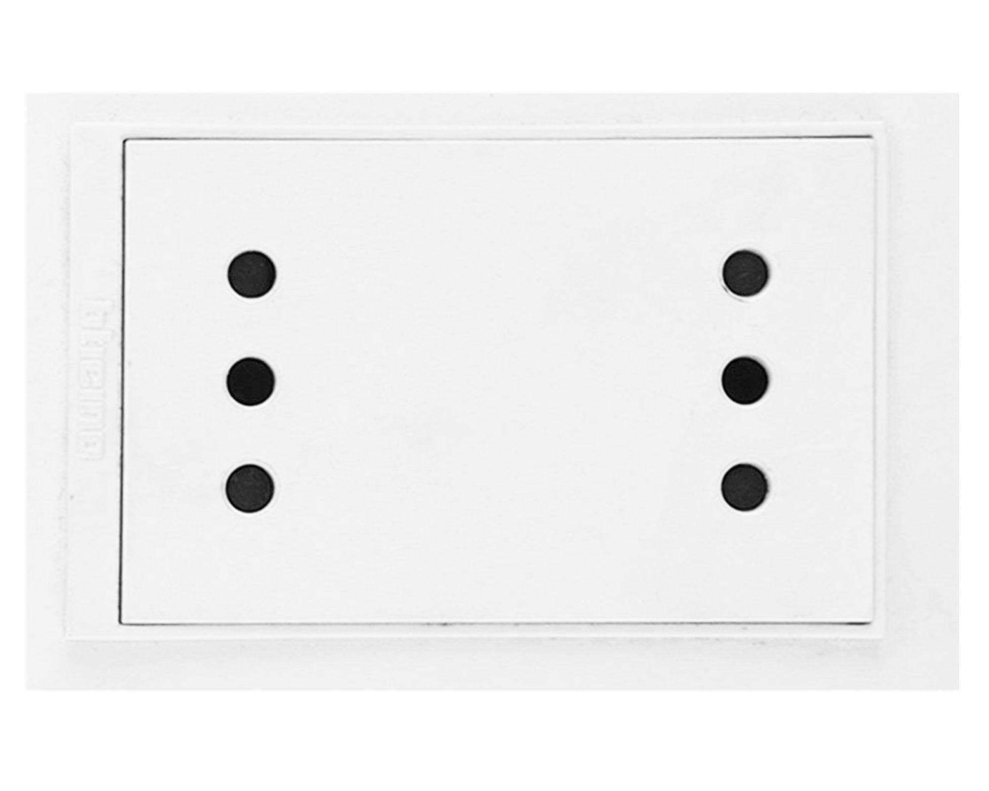 Placa armada tomacorriente 10A 2P+T blanco Bticino-1