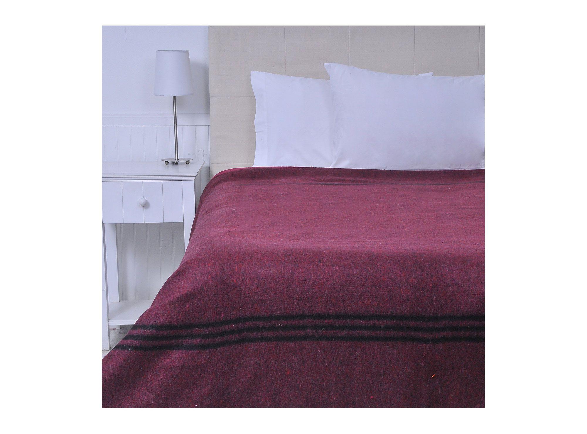 Frazada 2 plazas térmica líneas 3 Plumetti.-0