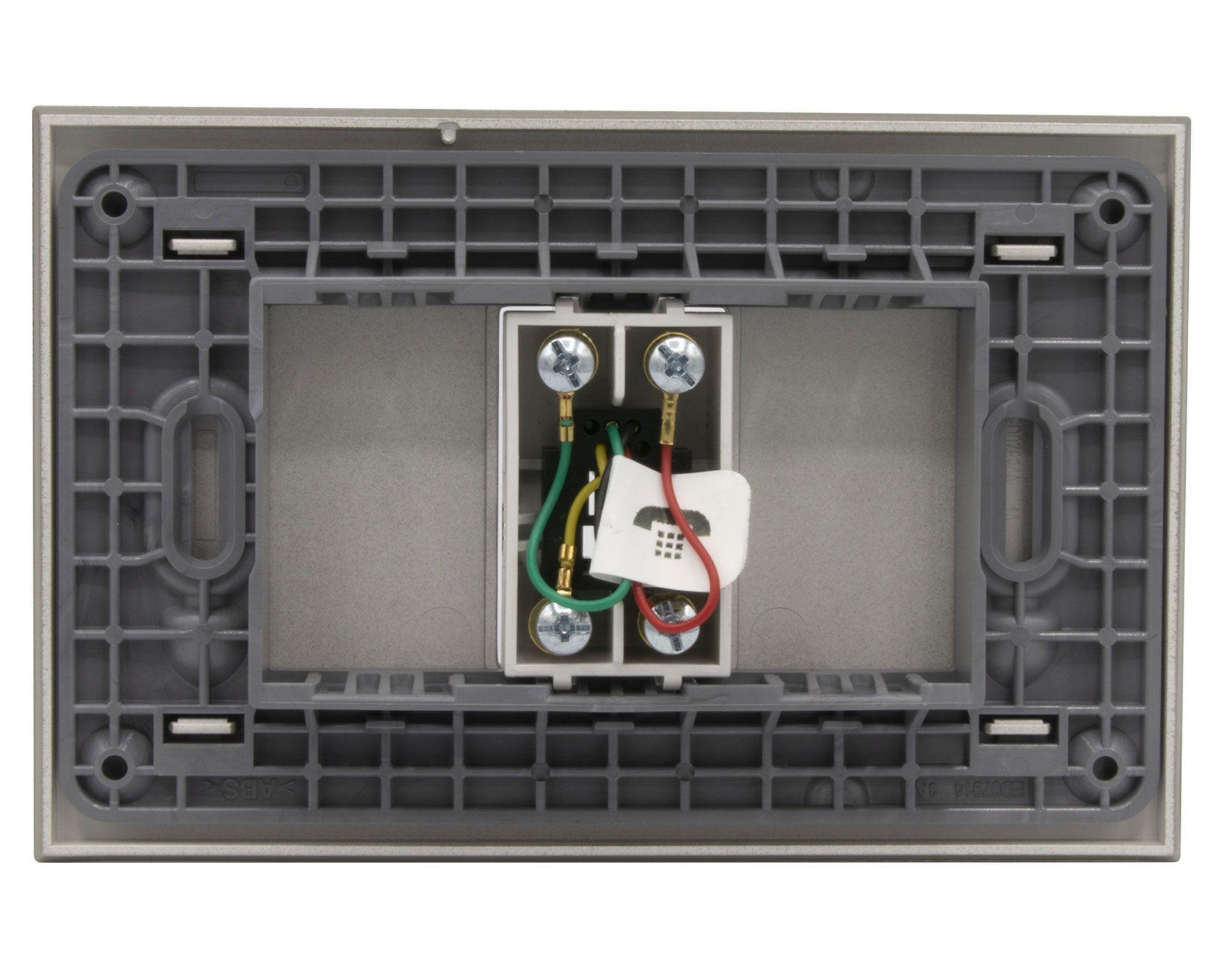 Toma telefónica armada RJ11 perla Bticino-3