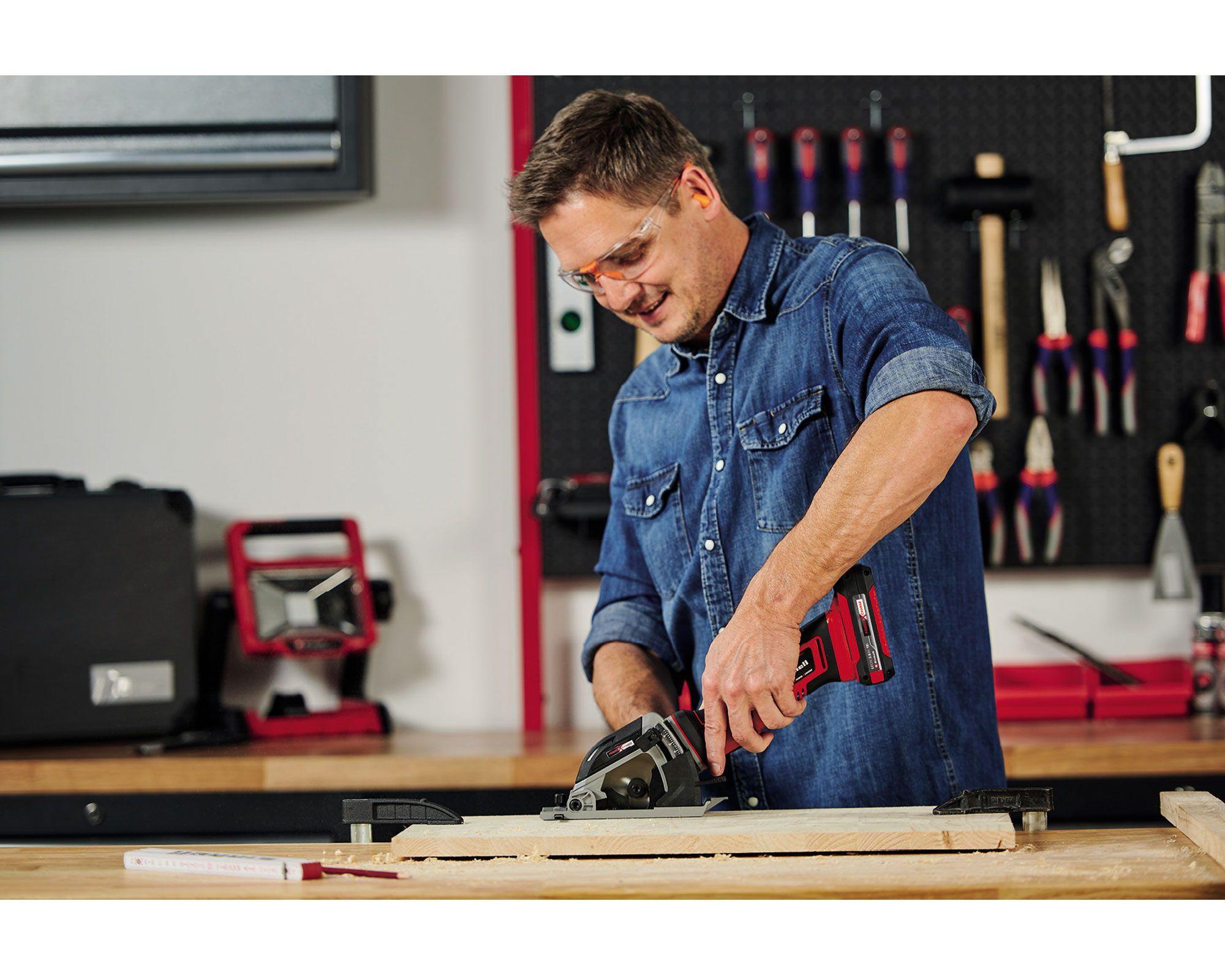 Sierra circular inalámbrica 89 mm 18V TE-CS 18/89 Li-Solo Einhell.-5