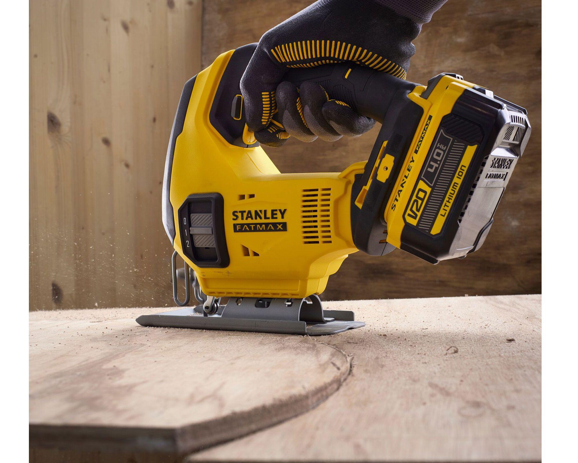 Sierra caladora Inalámbrica Stanley-3