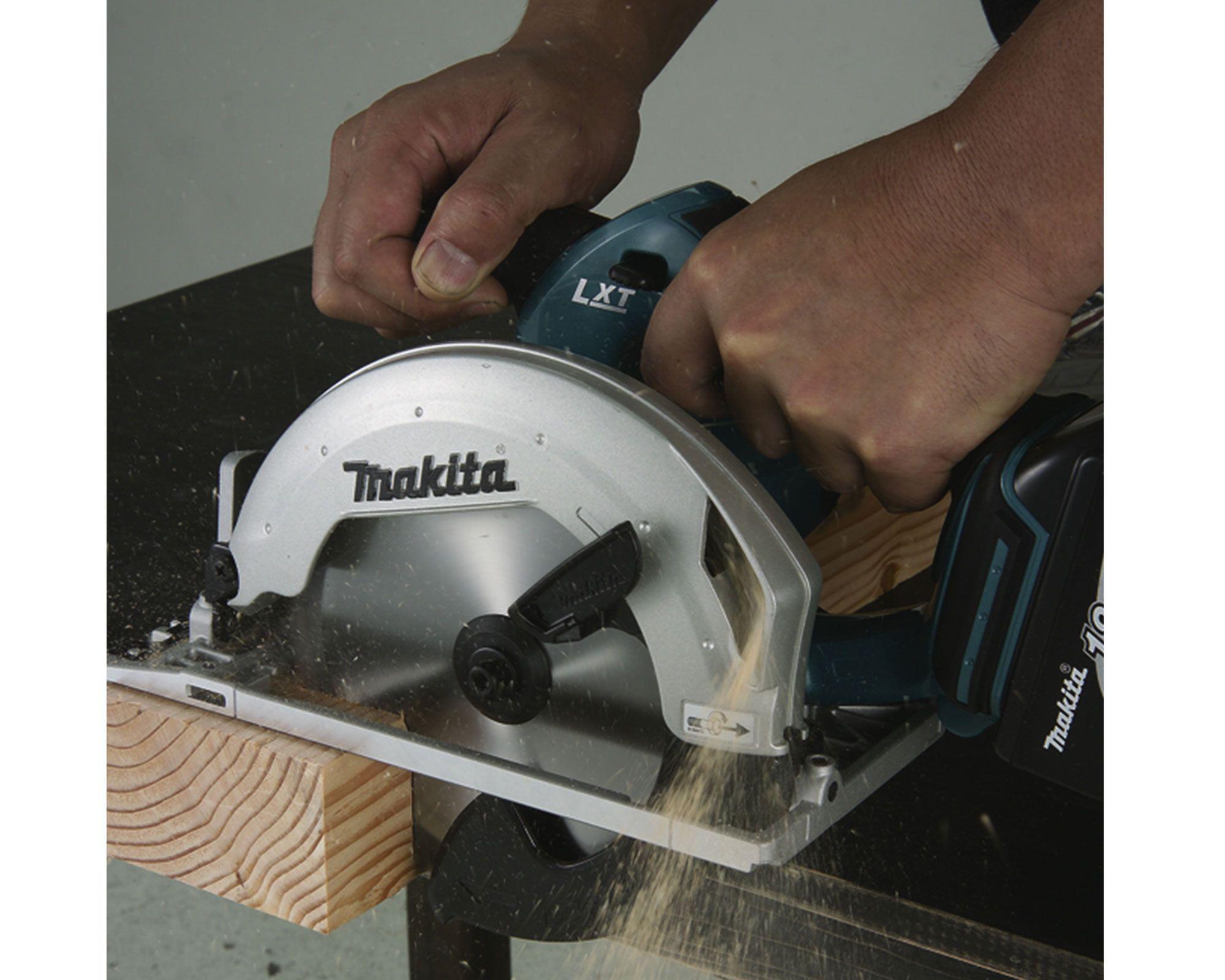 Sierra circular 18V 6 1/2'' DSS611Z Makita-2
