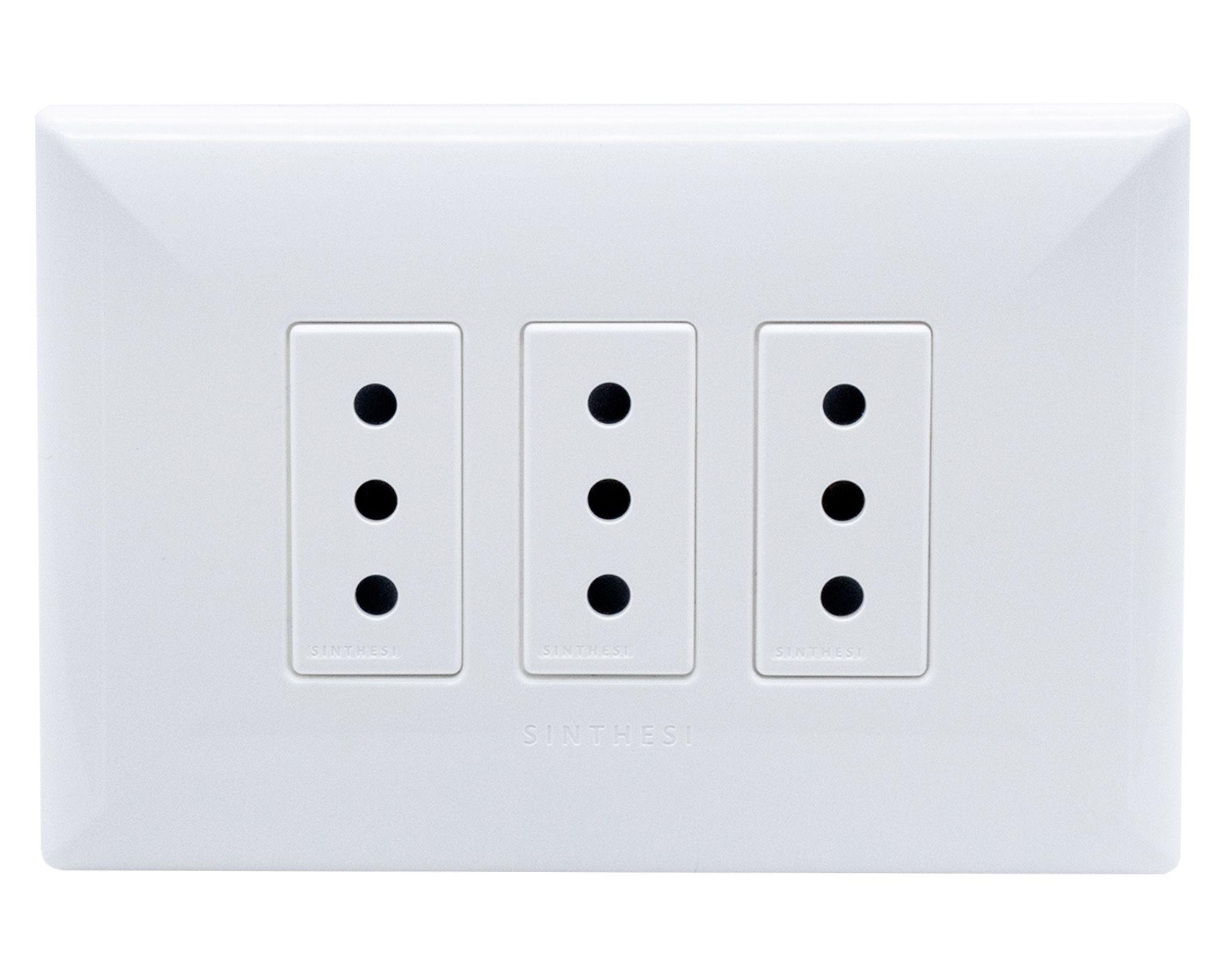 Toma corriente triple S17 10A 2500W blanco-0