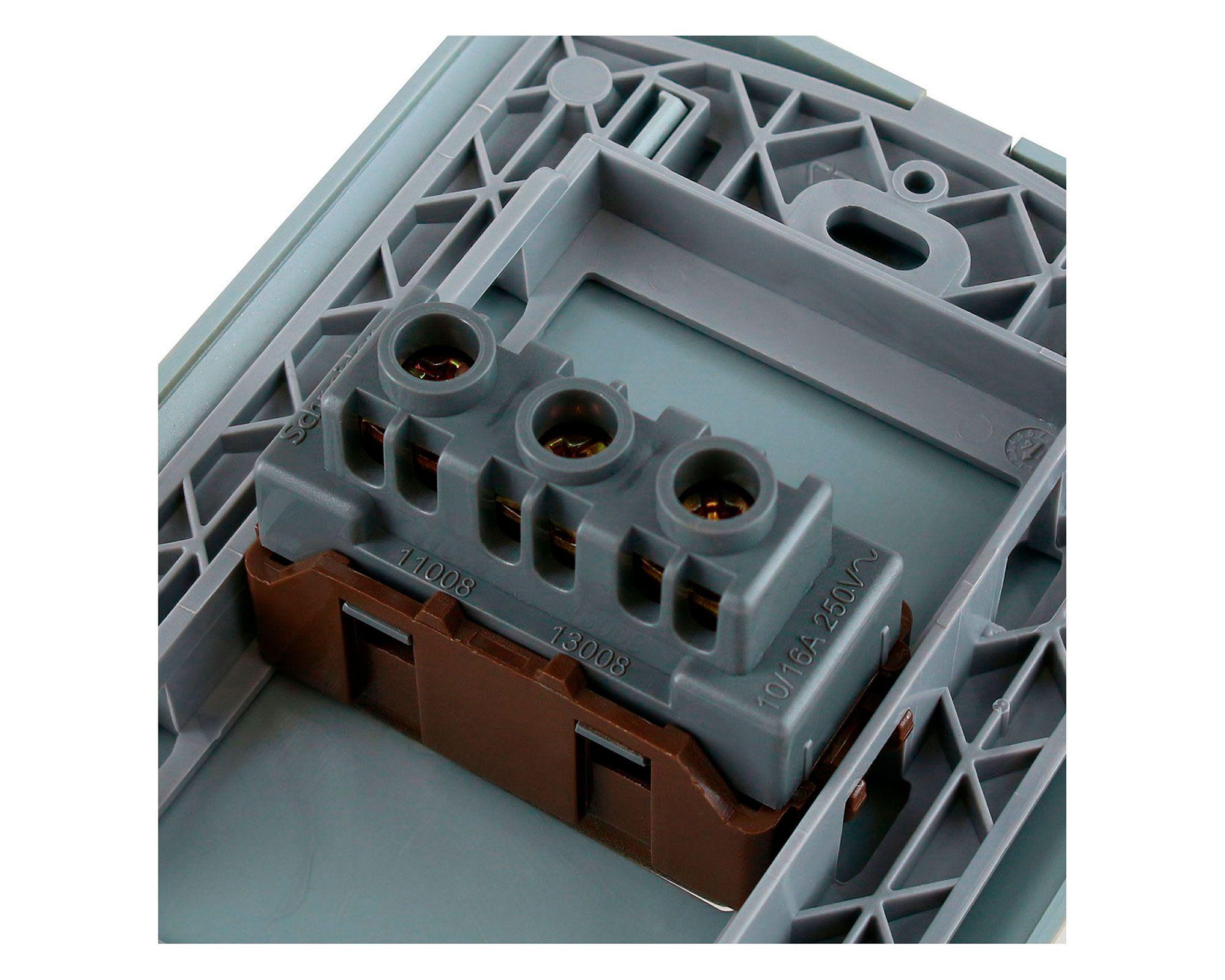 Placa armada tomacorriente 10/16A 2P+T Génesis dorado Schneider-4