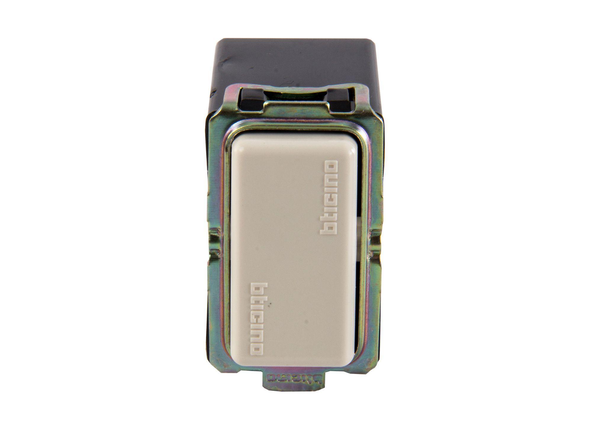 Modulo interruptor simple 16a magic Bticino-2