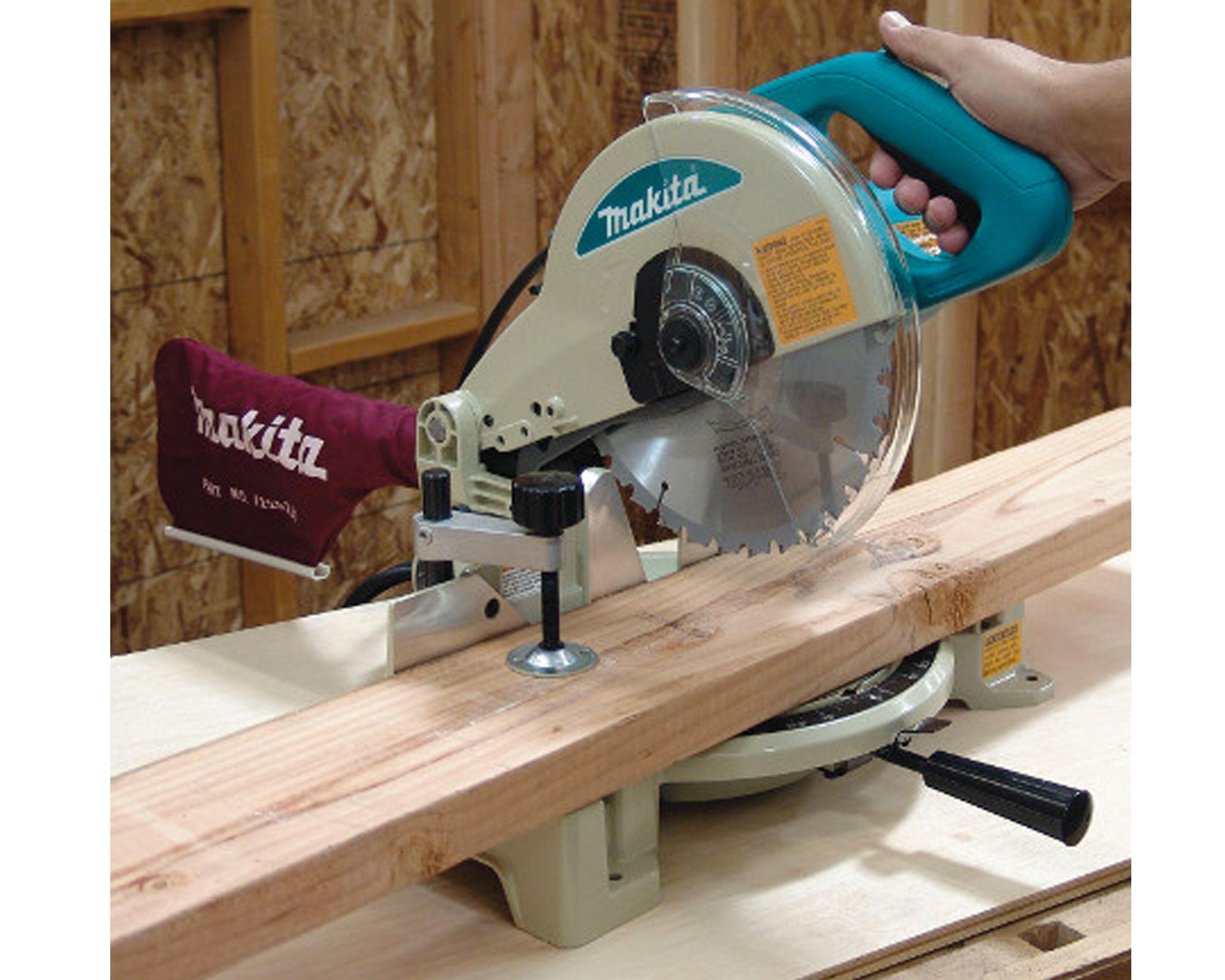 Ingleteadora 10'' 1650W LS1040 Makita-1