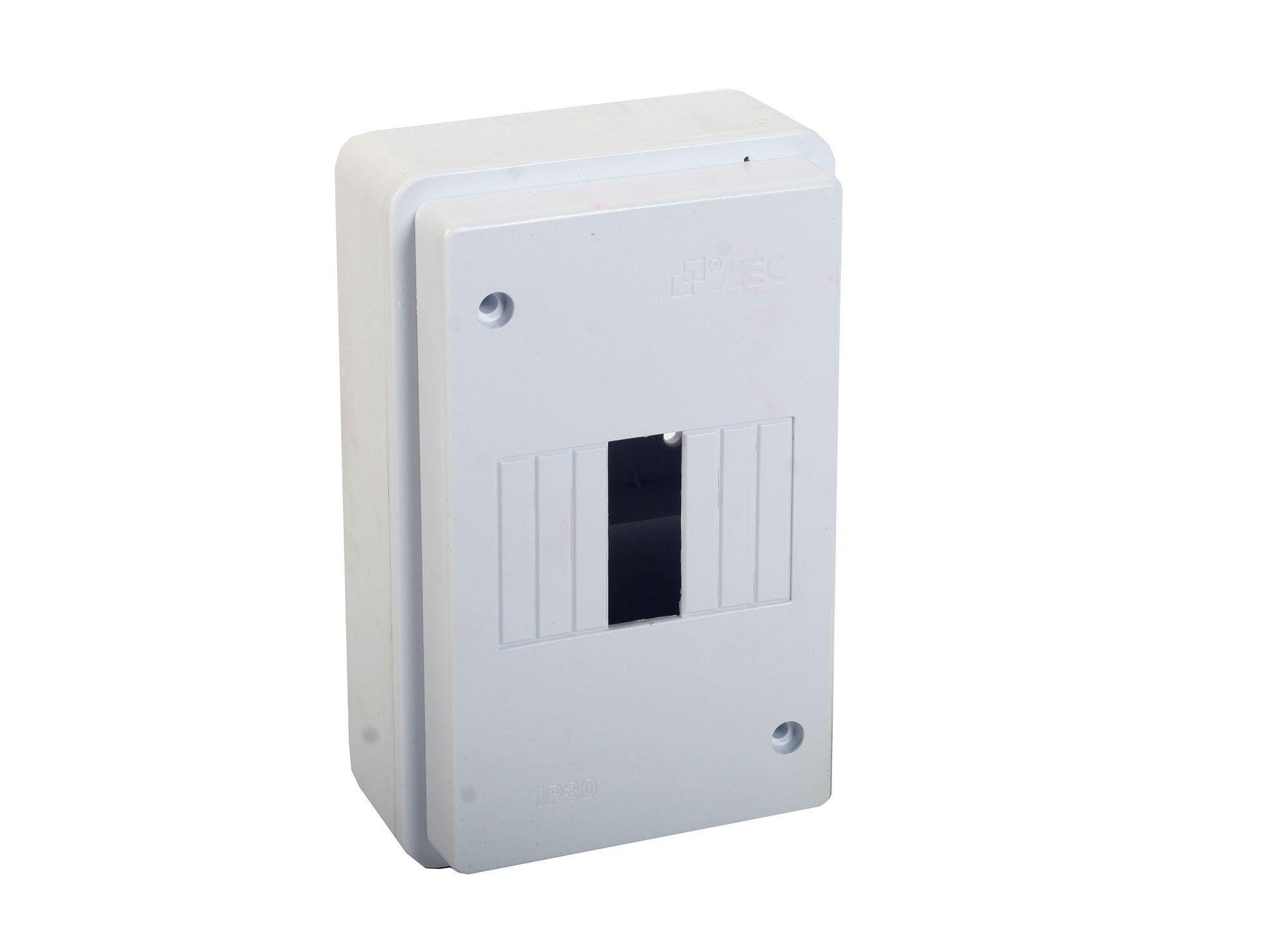Tablero eléctrico embutido sin puerta 4 int Mec-0