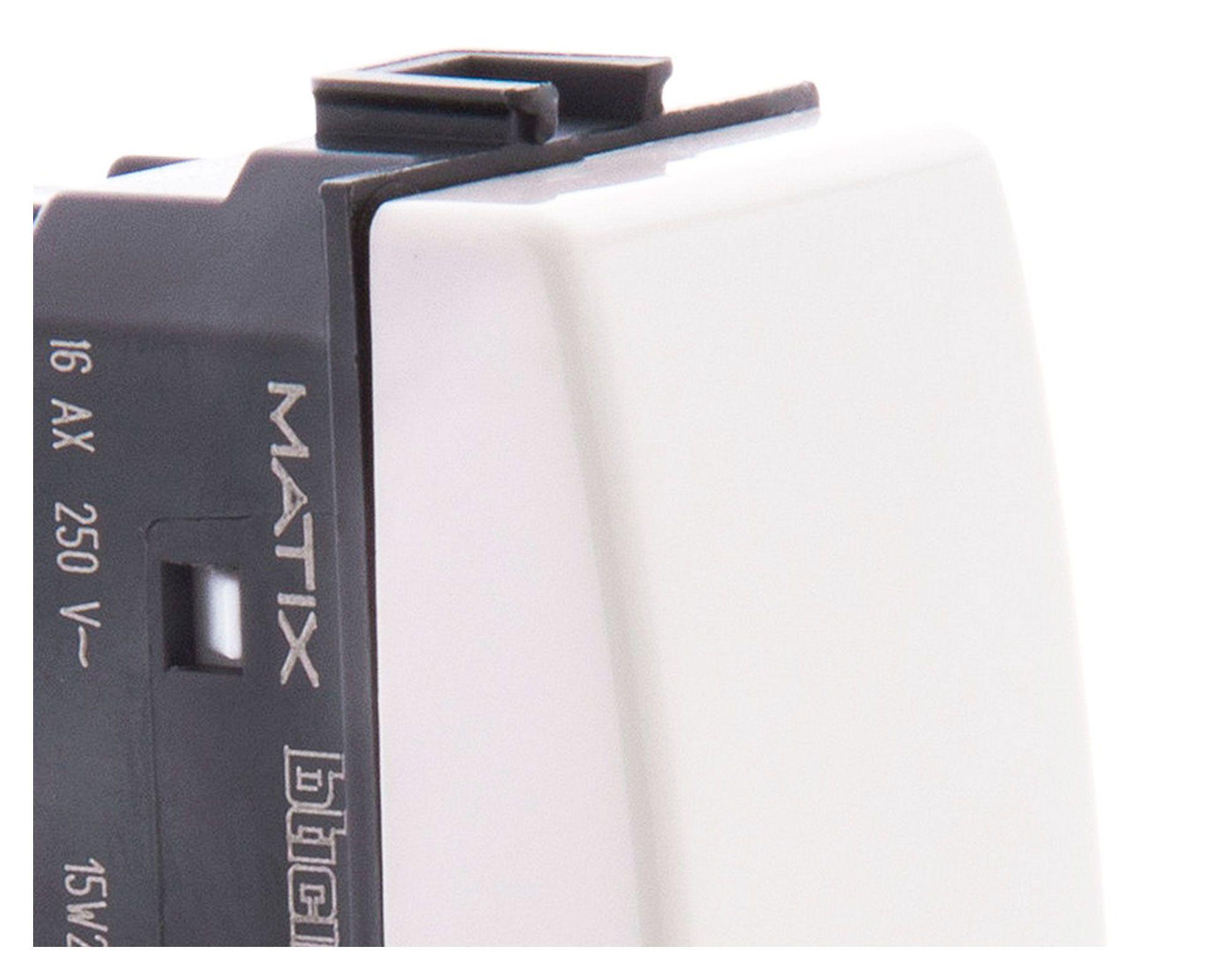 Modulo interruptor 16A Matix antipolvo beige Bticino-1