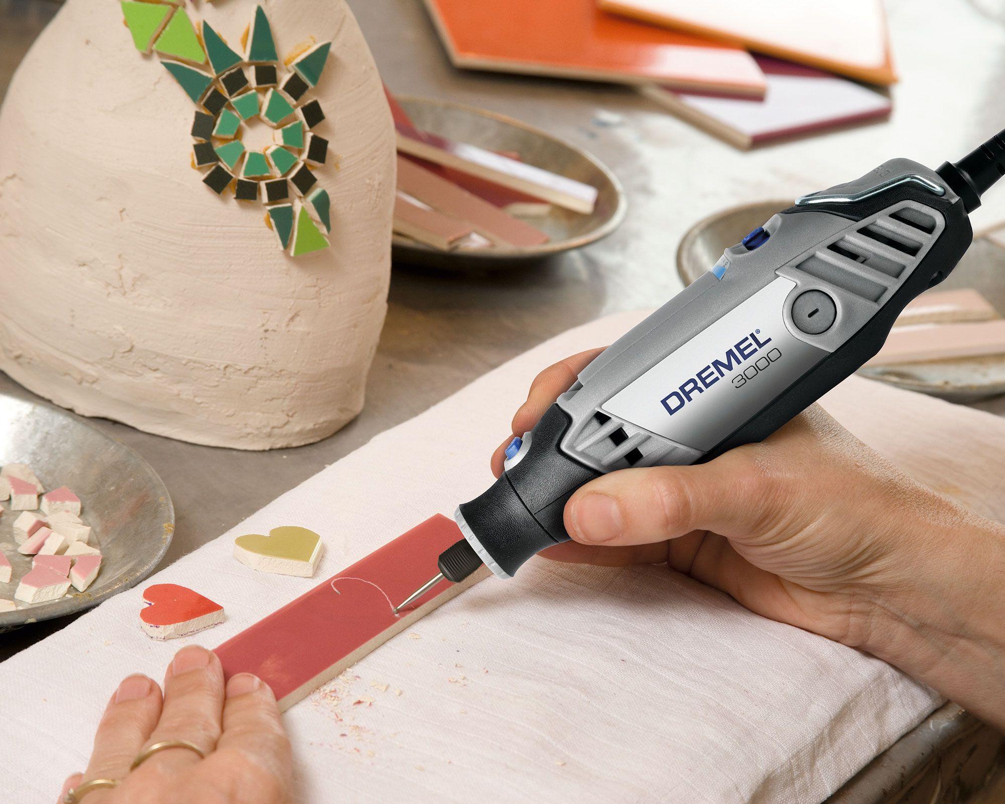 Multipropósito 120W 3000 + 32 accesorios Dremel-4