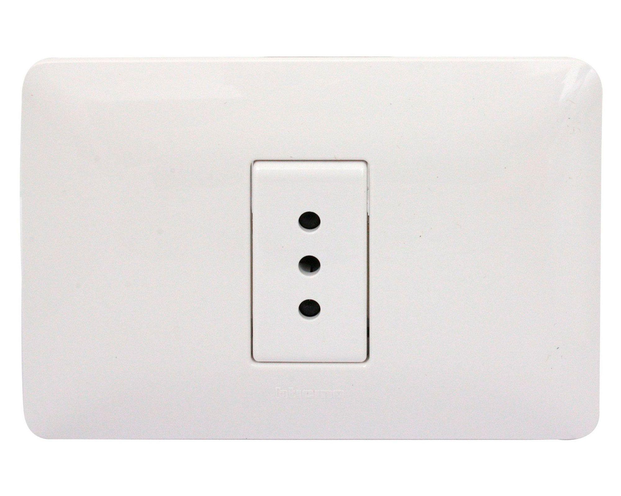 Enchufe hembra 2 p+t simple blanco armad matix Bticino-0