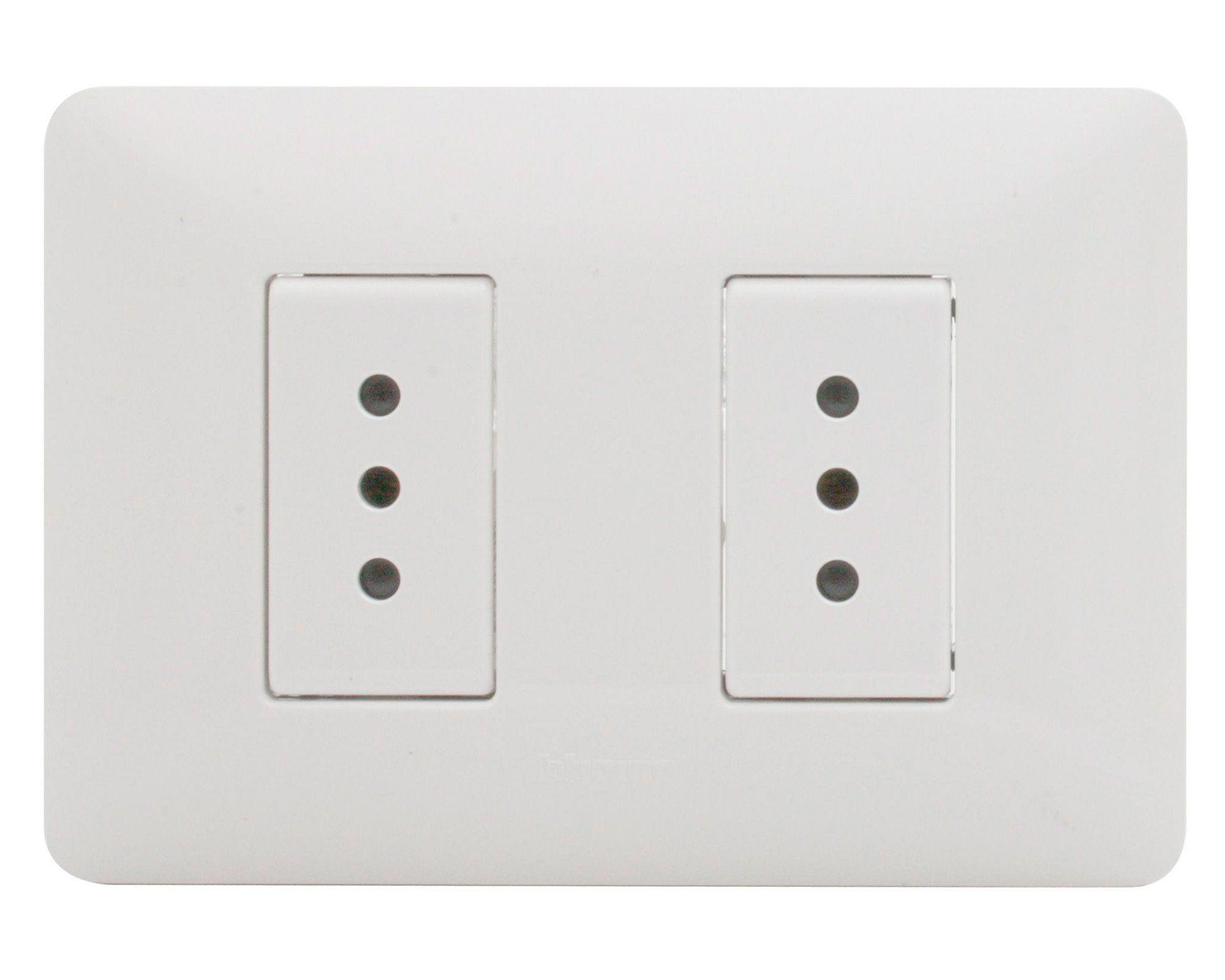 Enchufe hembra 2 p+t doble blanco armado matix Bticino-0