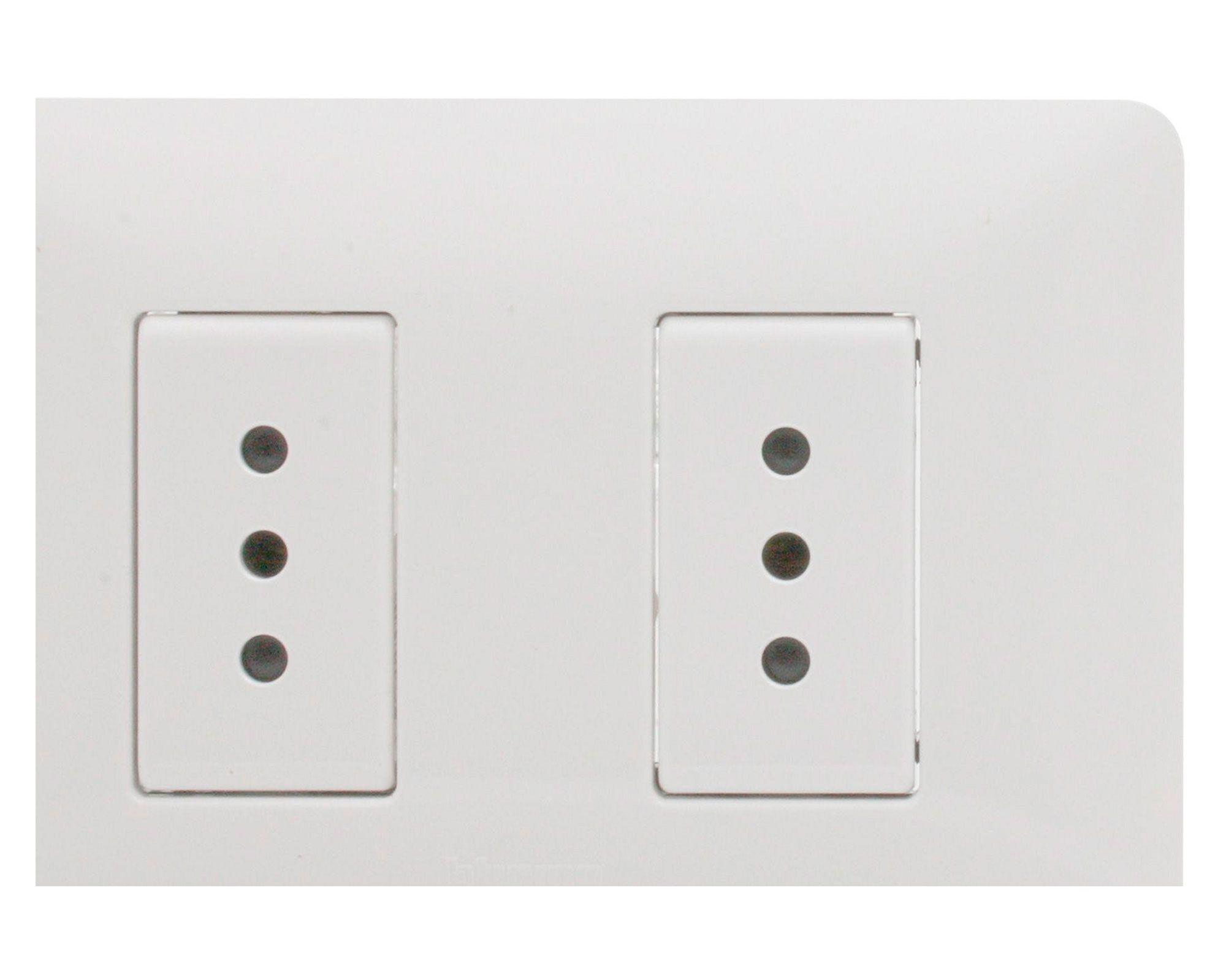 Enchufe hembra 2 p+t doble blanco armado matix Bticino-1