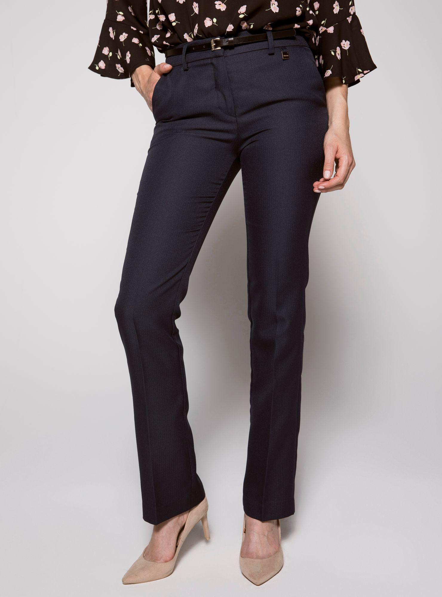 Pantalón Viaressa con Cinturón Fit Regular Viaressa-0