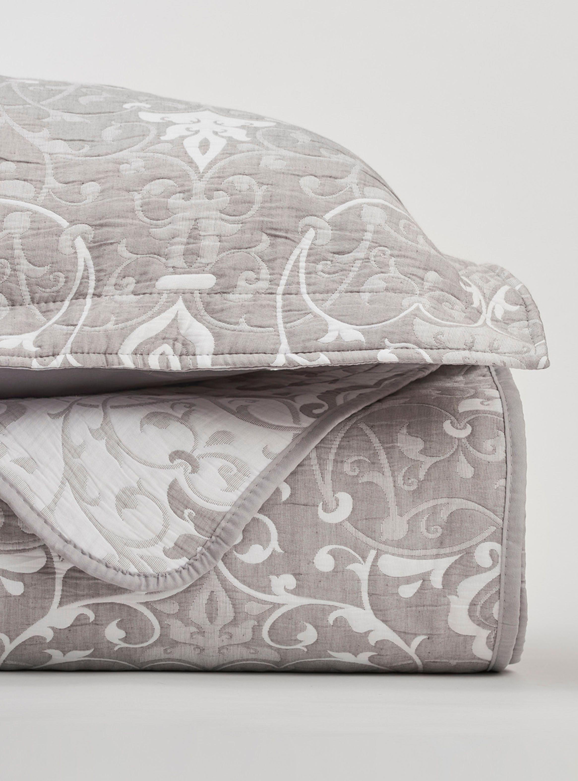 Cubrecama Jacquard Luberon Gris 1.5 Plazas-2