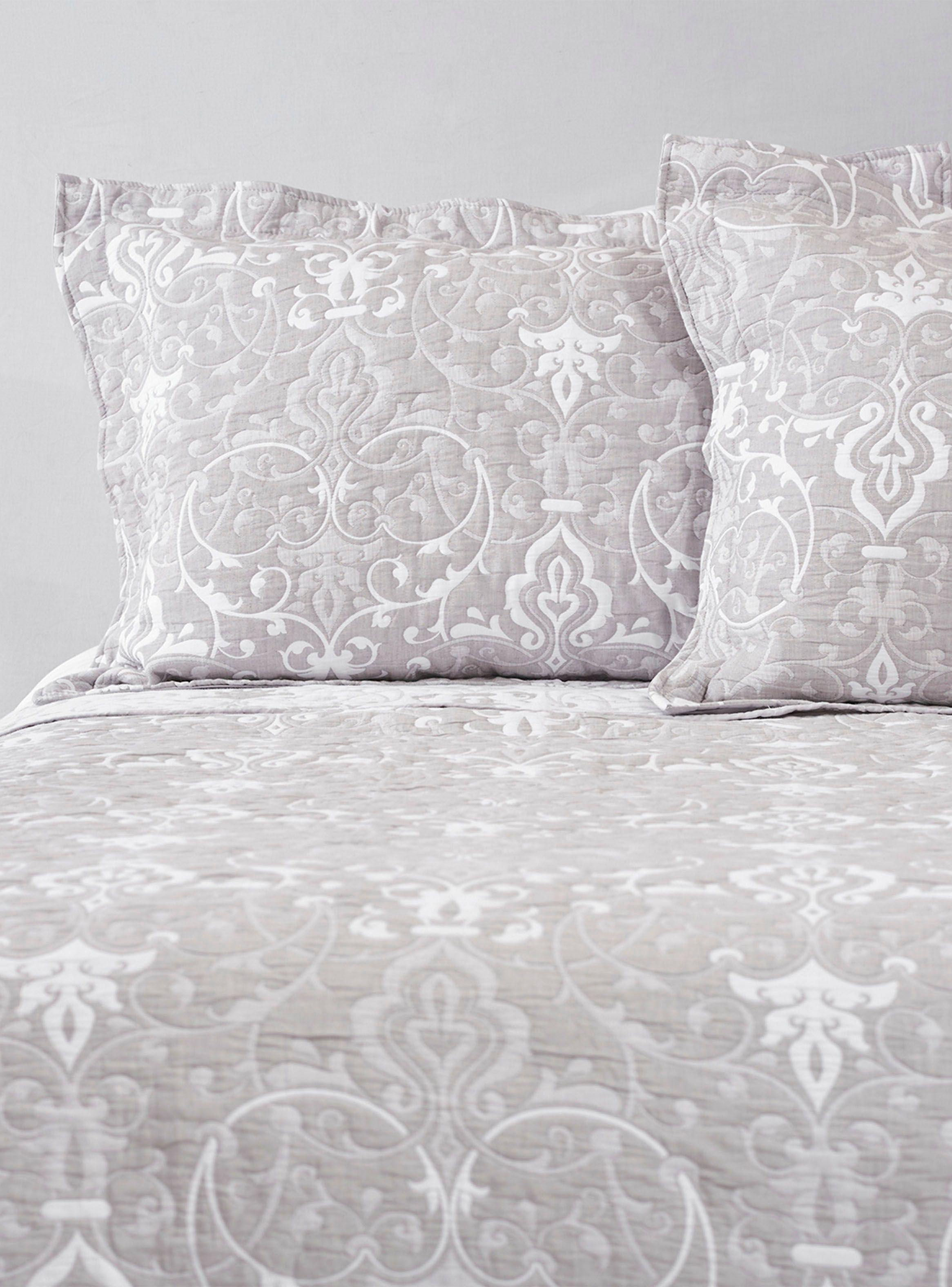 Cubrecama Jacquard Luberon Gris 1.5 Plazas-0