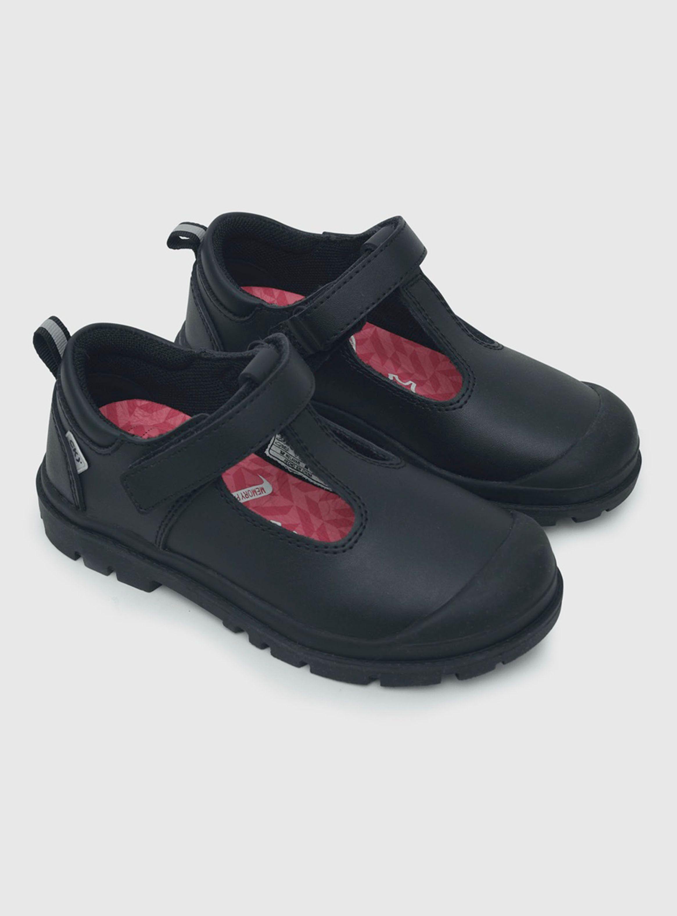 Zapato Escolar Punta Cubierta Reina Niña-1