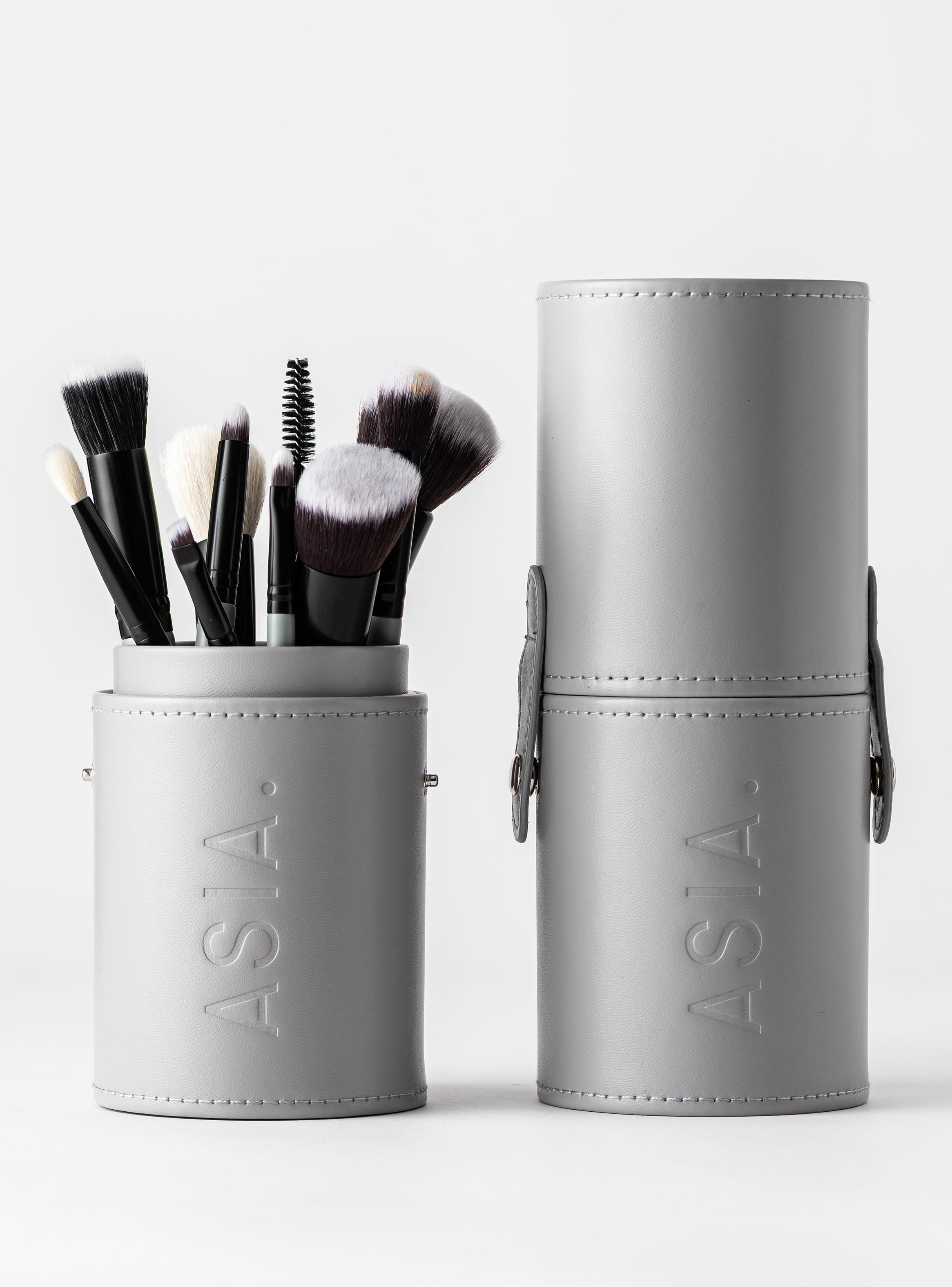 Kyt de Brochas Makeup y estuche-2