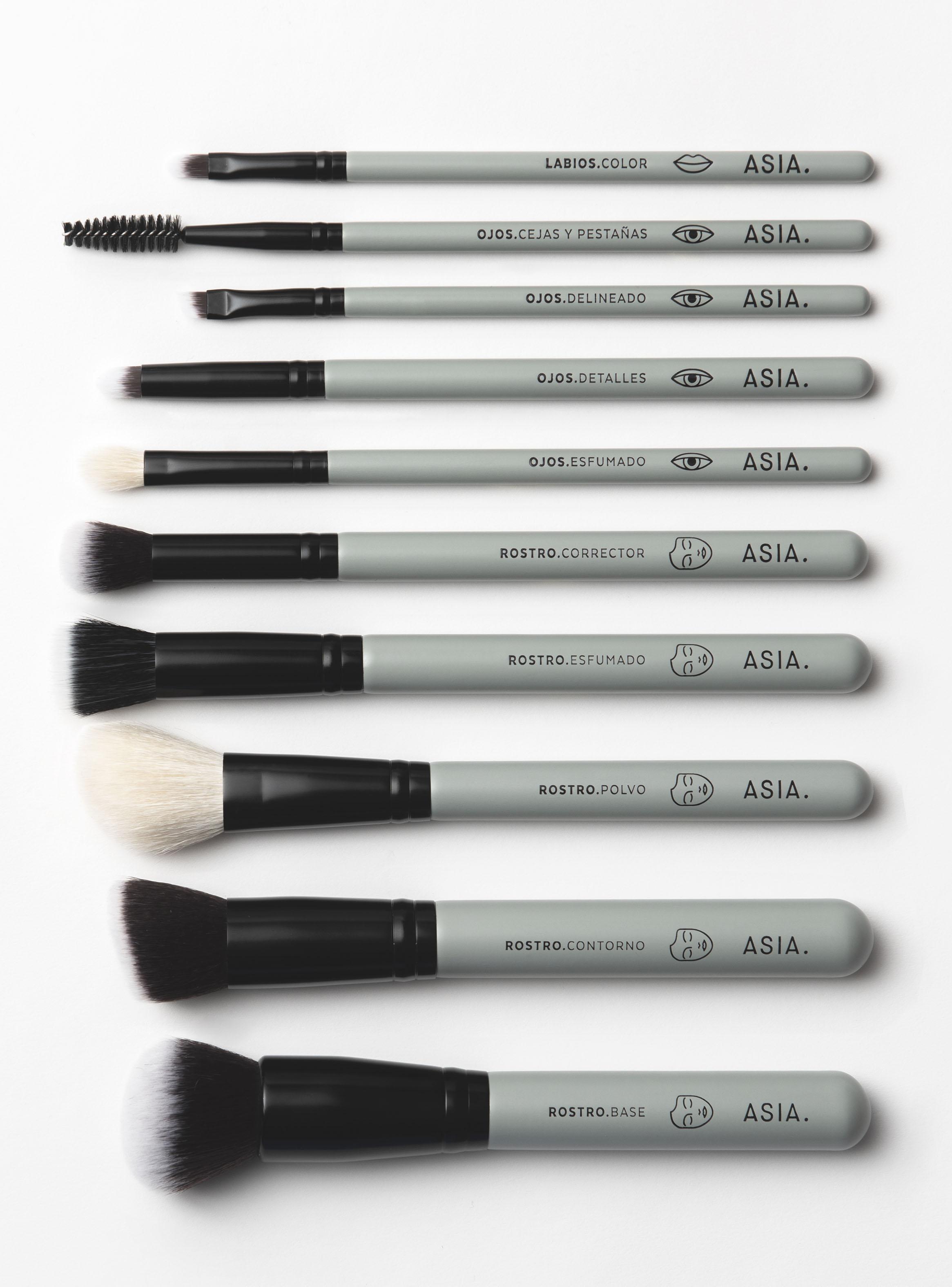 Kyt de Brochas Makeup y estuche-3