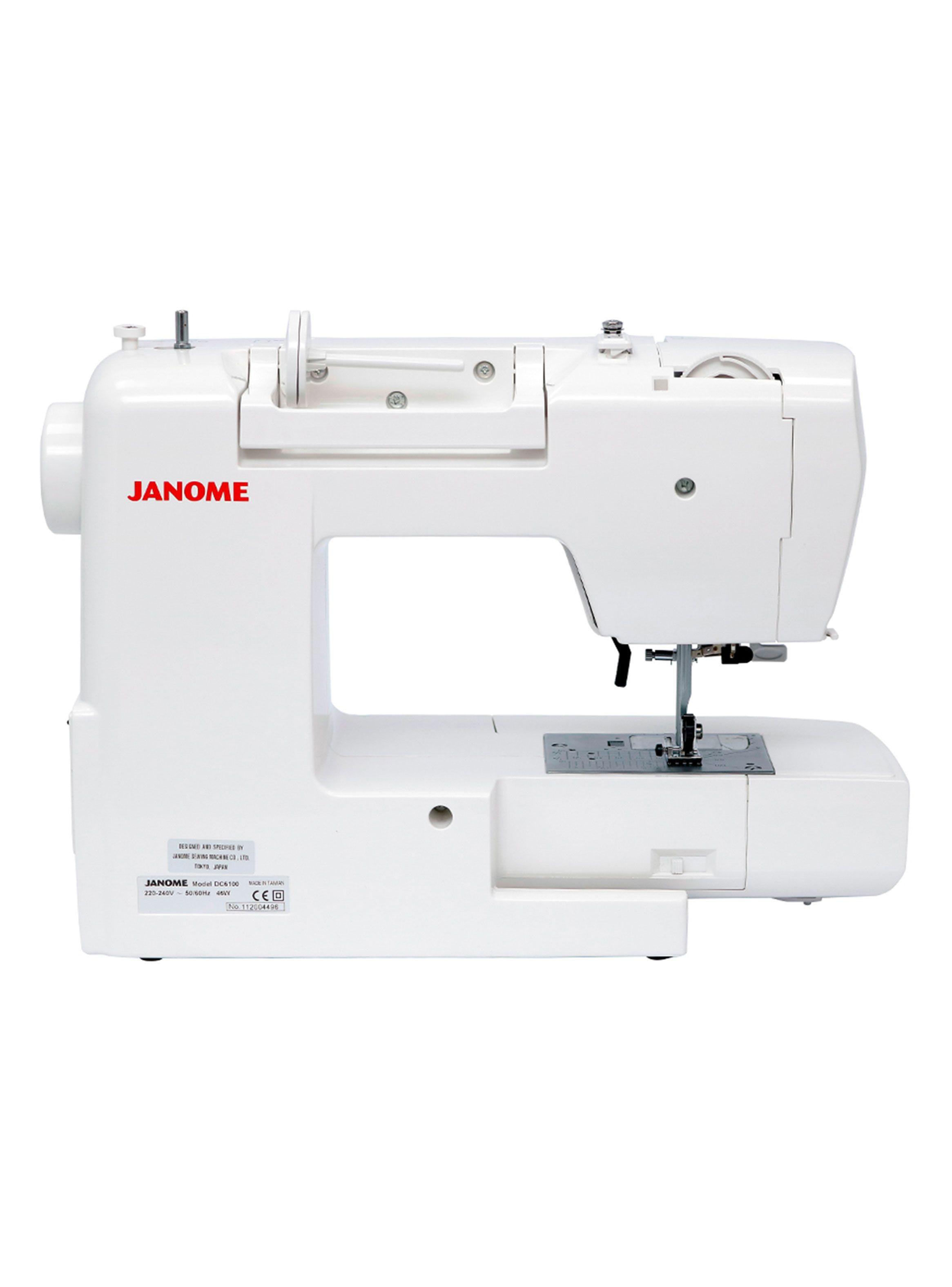 Máquina de Coser Computarizada DC6100-1