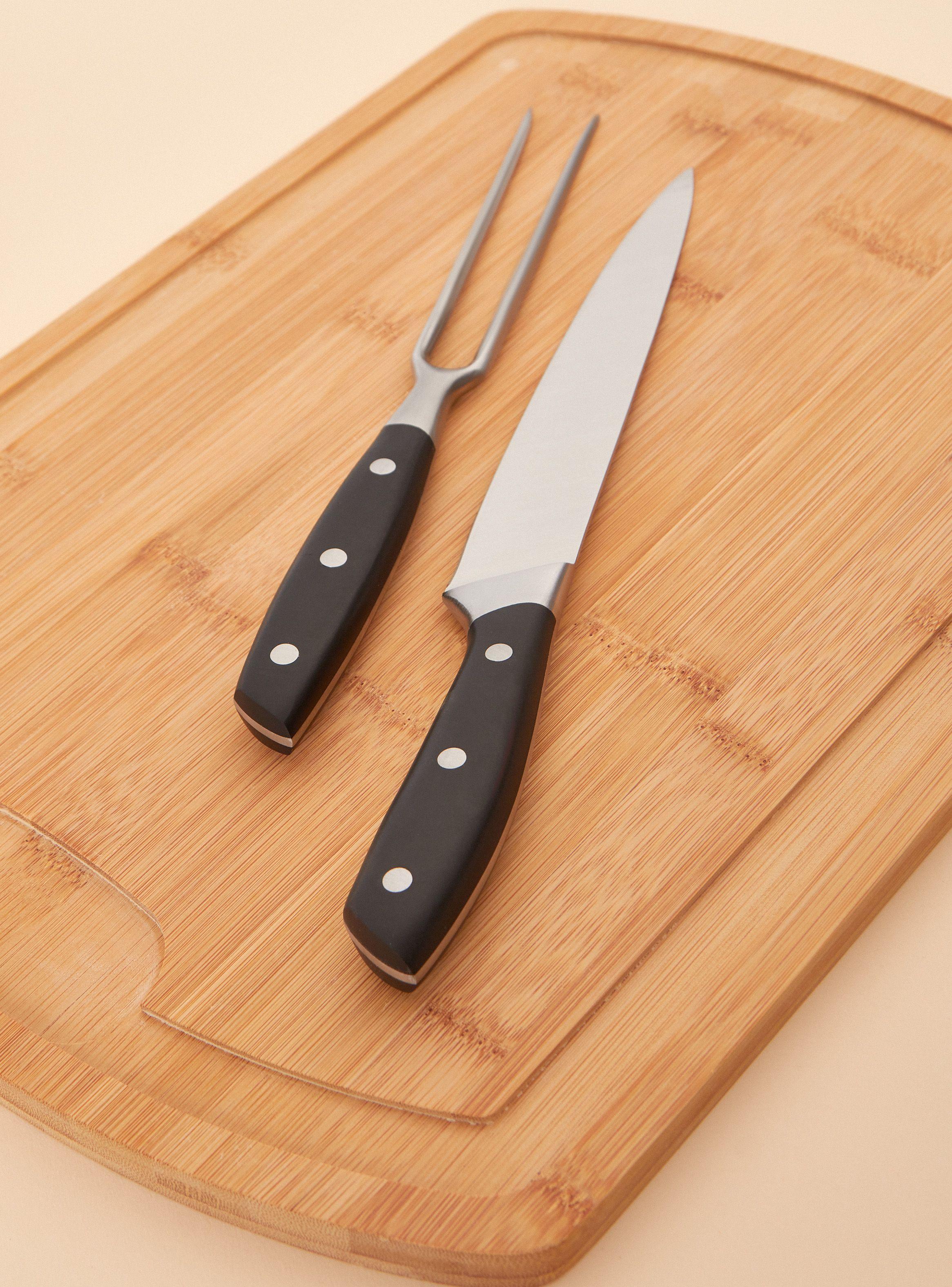 Set Pincho Cuchillo y Tabla-1