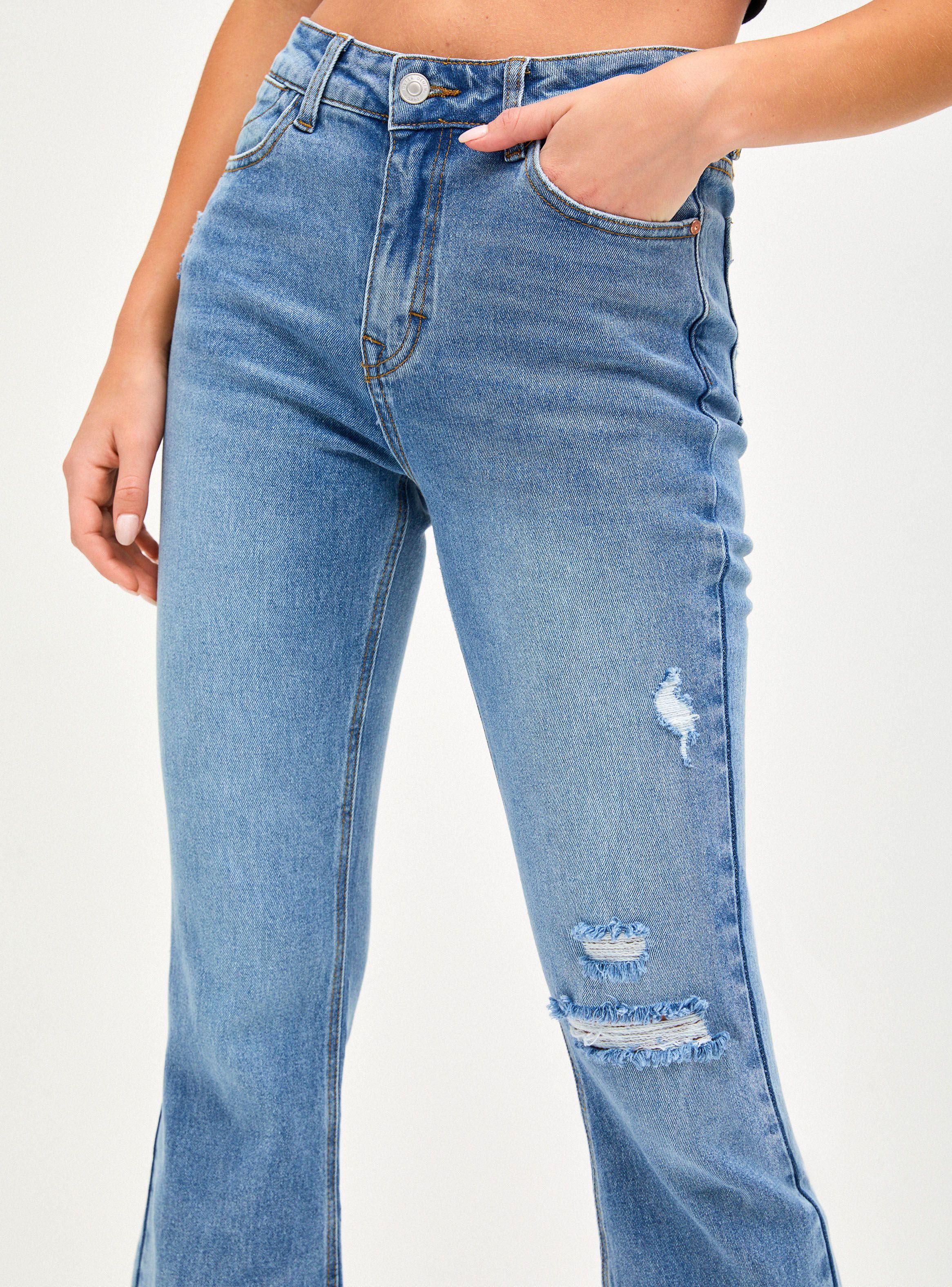Jeans Mezclilla Moda Flare Fit con Basta Desflecada-2